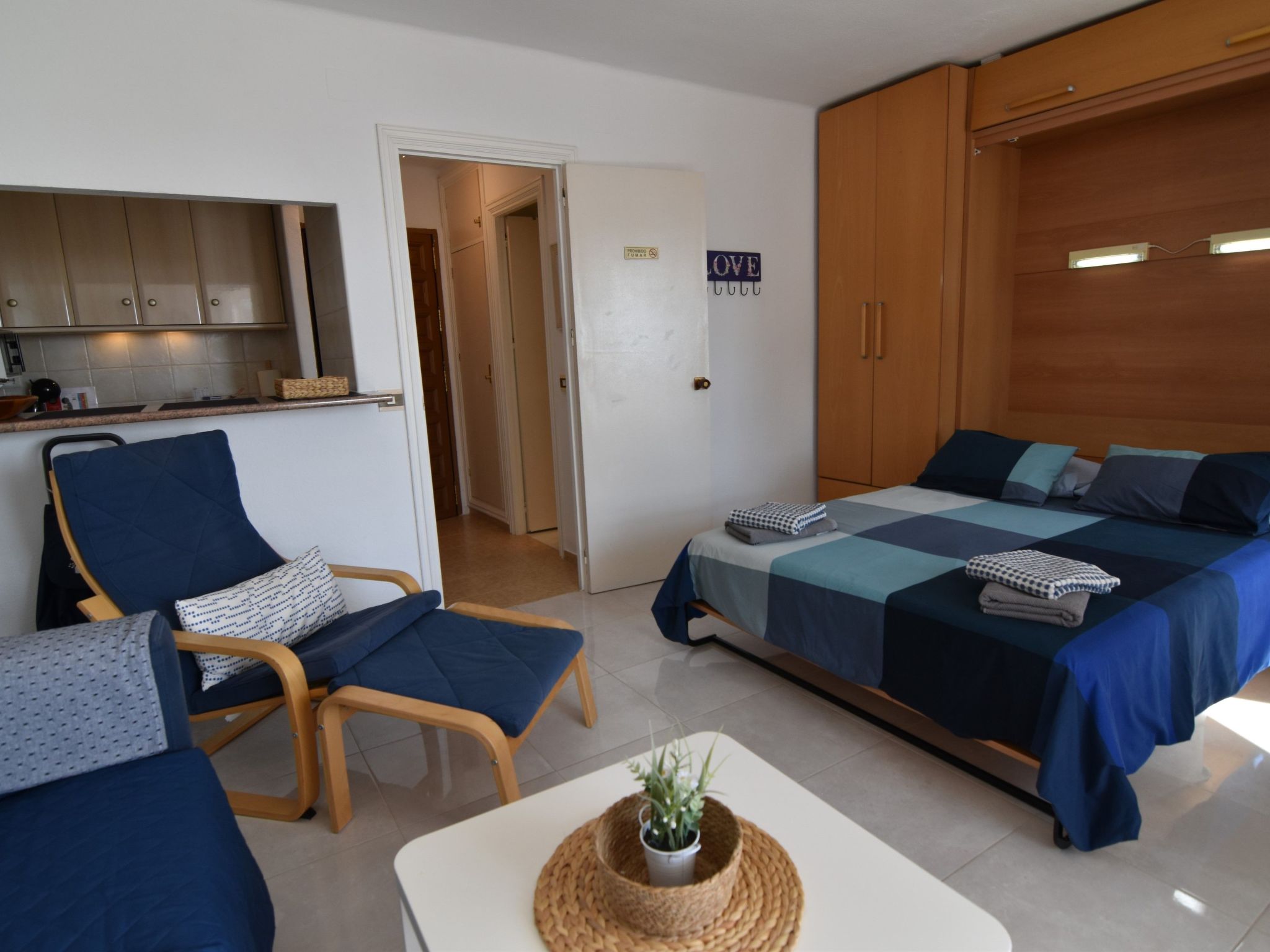 Studio Europa beachfront-Binnen