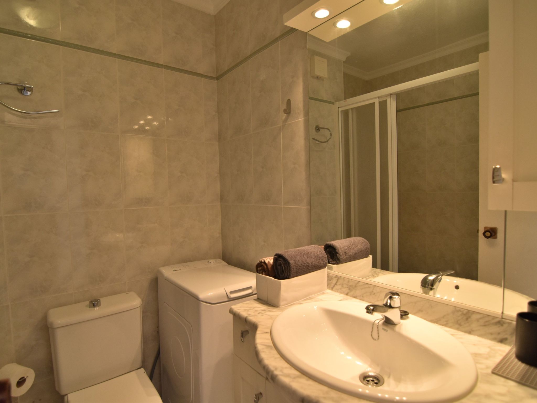 Studio Europa beachfront-Binnen