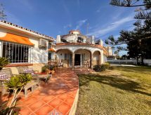 Strandvilla Tiempo Lento: 10 pers., privézwembad aan zee in Torrox - thumbnail 3