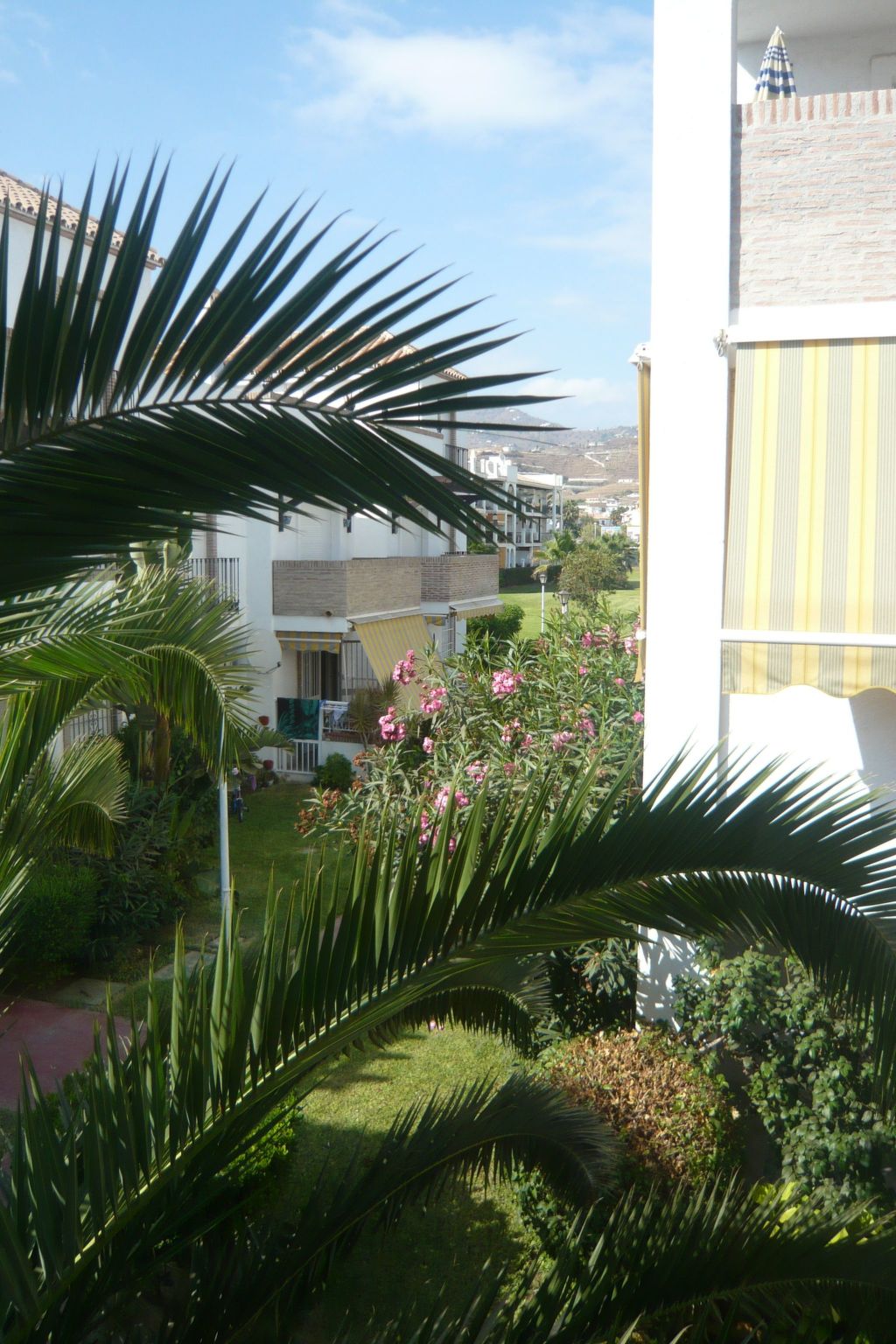 Für 7 Personen ca. 60qm Torrox Costa-Outside