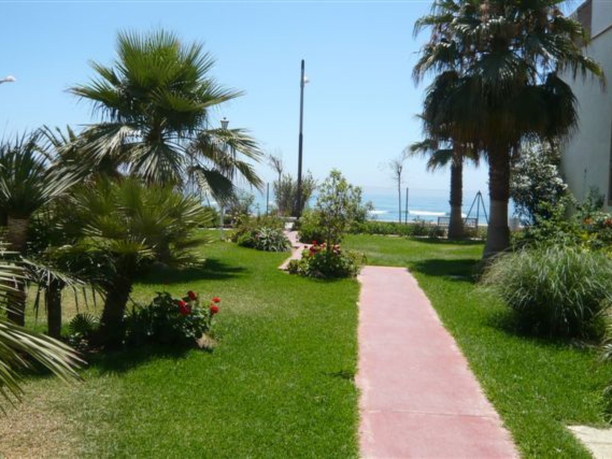 Für 7 Personen ca. 60qm Torrox Costa-Outside