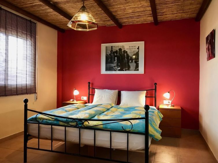 4-persoons appartement met bergzicht in Sayalonga in Sayalonga