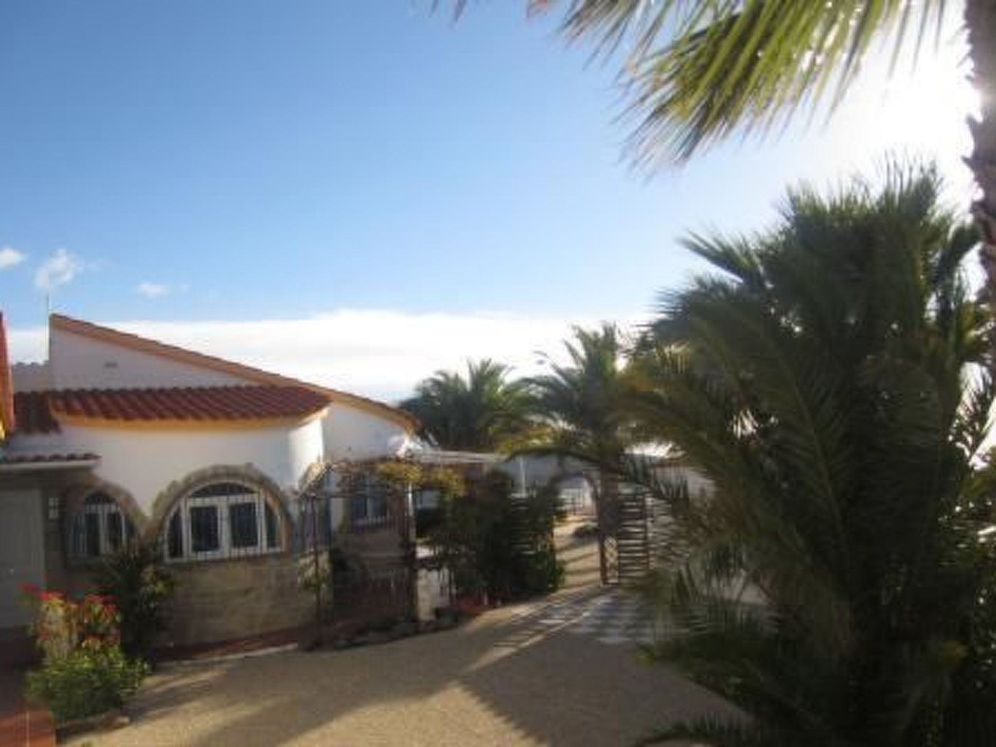 Casa Palmeras in Sayalonga mit Gepflegtem Garten-Drinnen