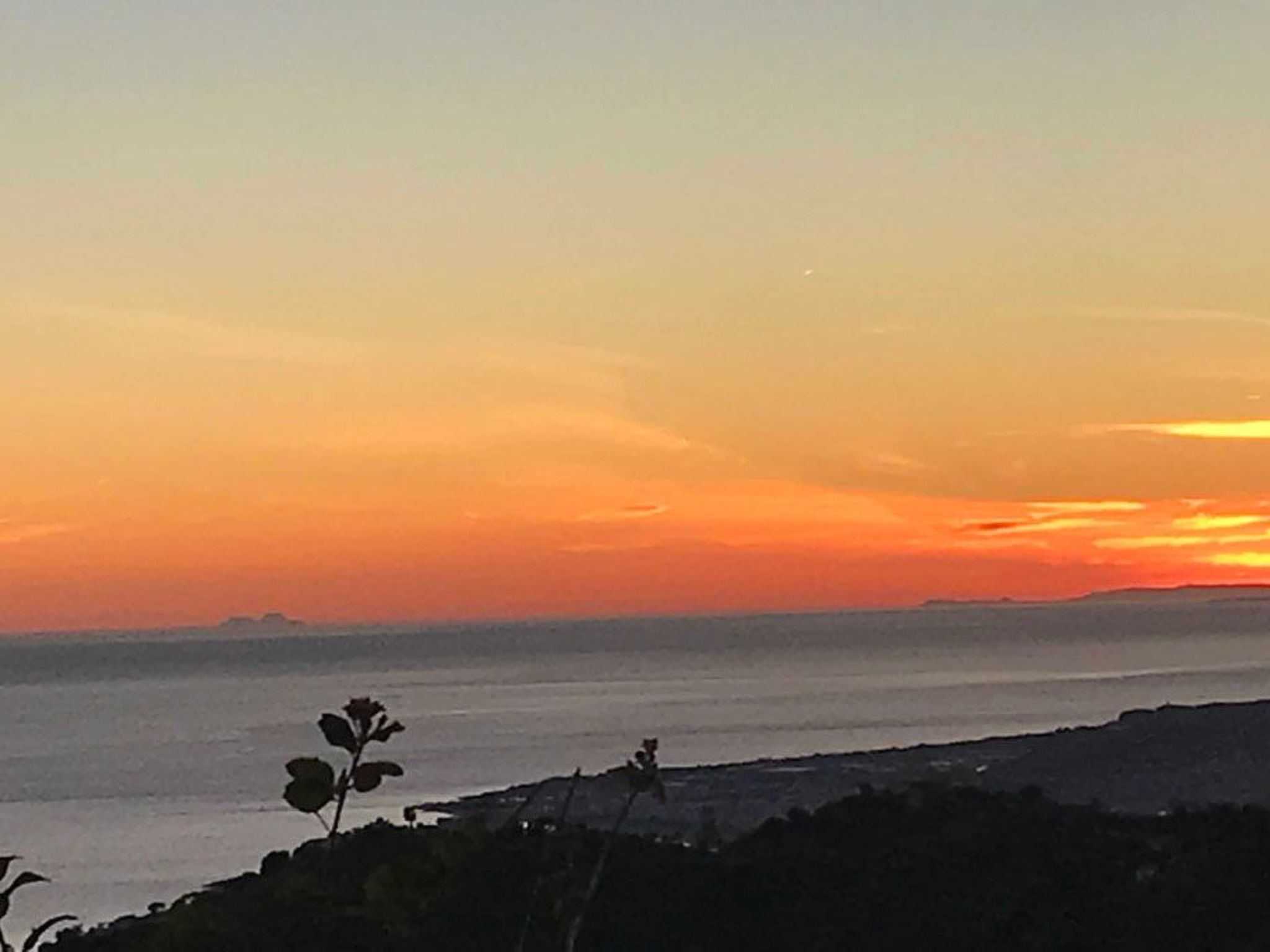 Casa Palmeras in Sayalonga mit Gepflegtem Garten-Drinnen