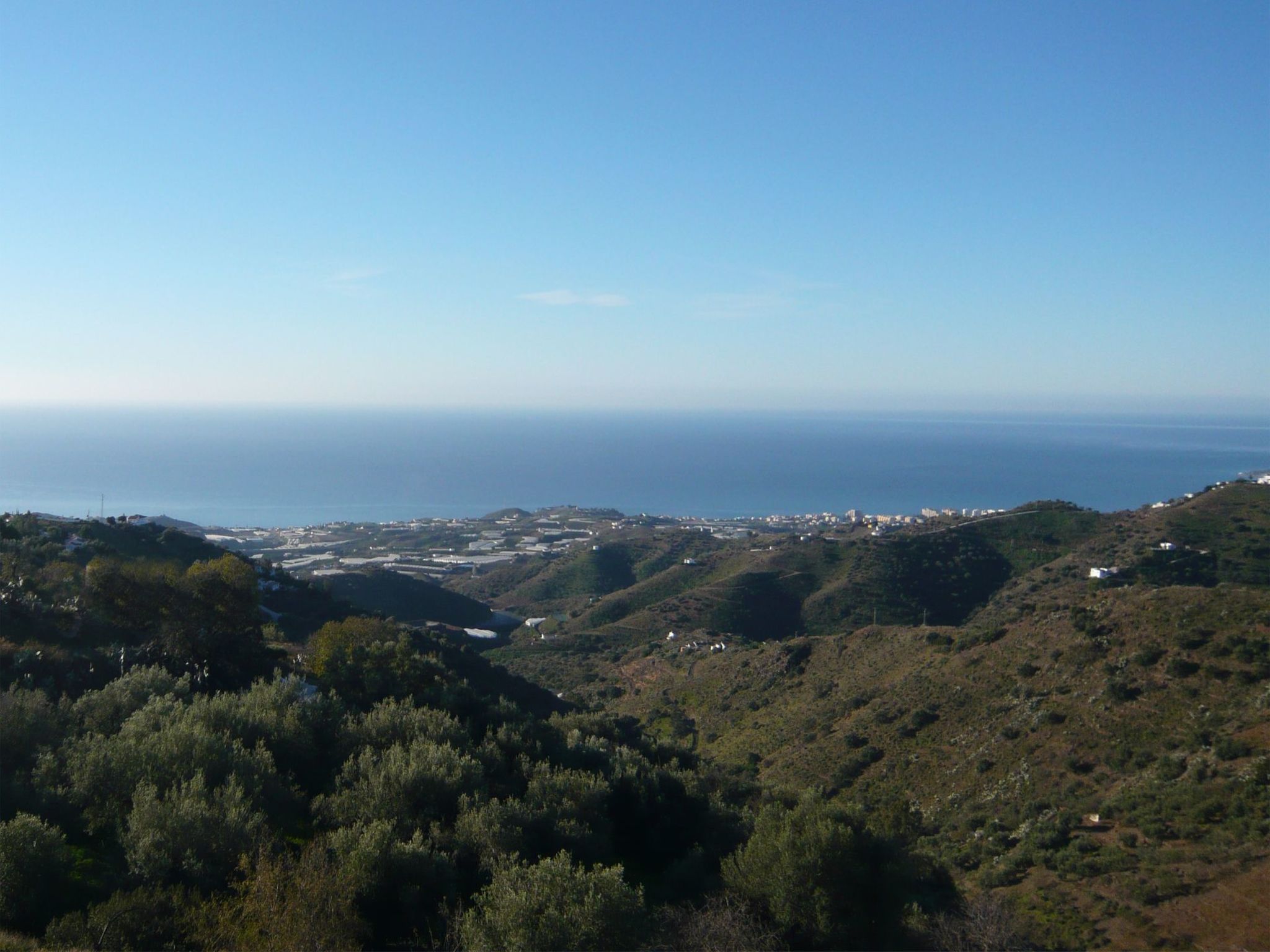 Casa Palmeras in Sayalonga mit Gepflegtem Garten-Drinnen