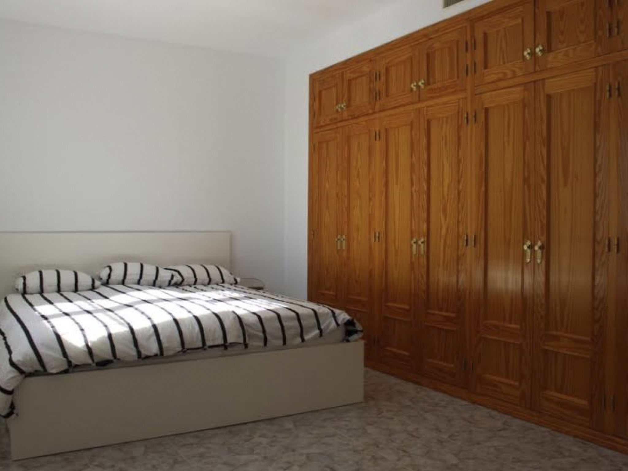 Casa Palmeras in Sayalonga mit Gepflegtem Garten-Drinnen