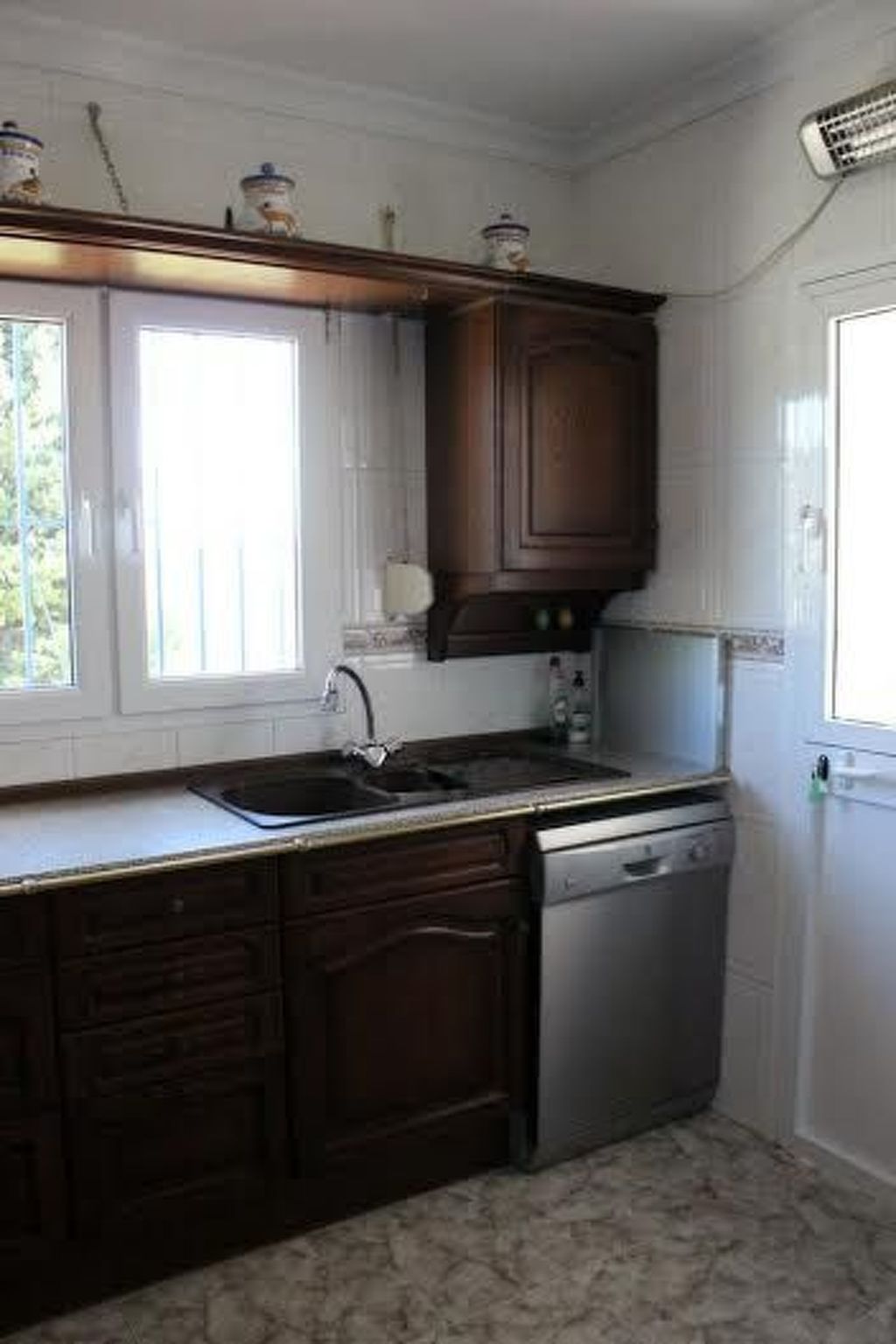 Casa Palmeras in Sayalonga mit Gepflegtem Garten-Drinnen