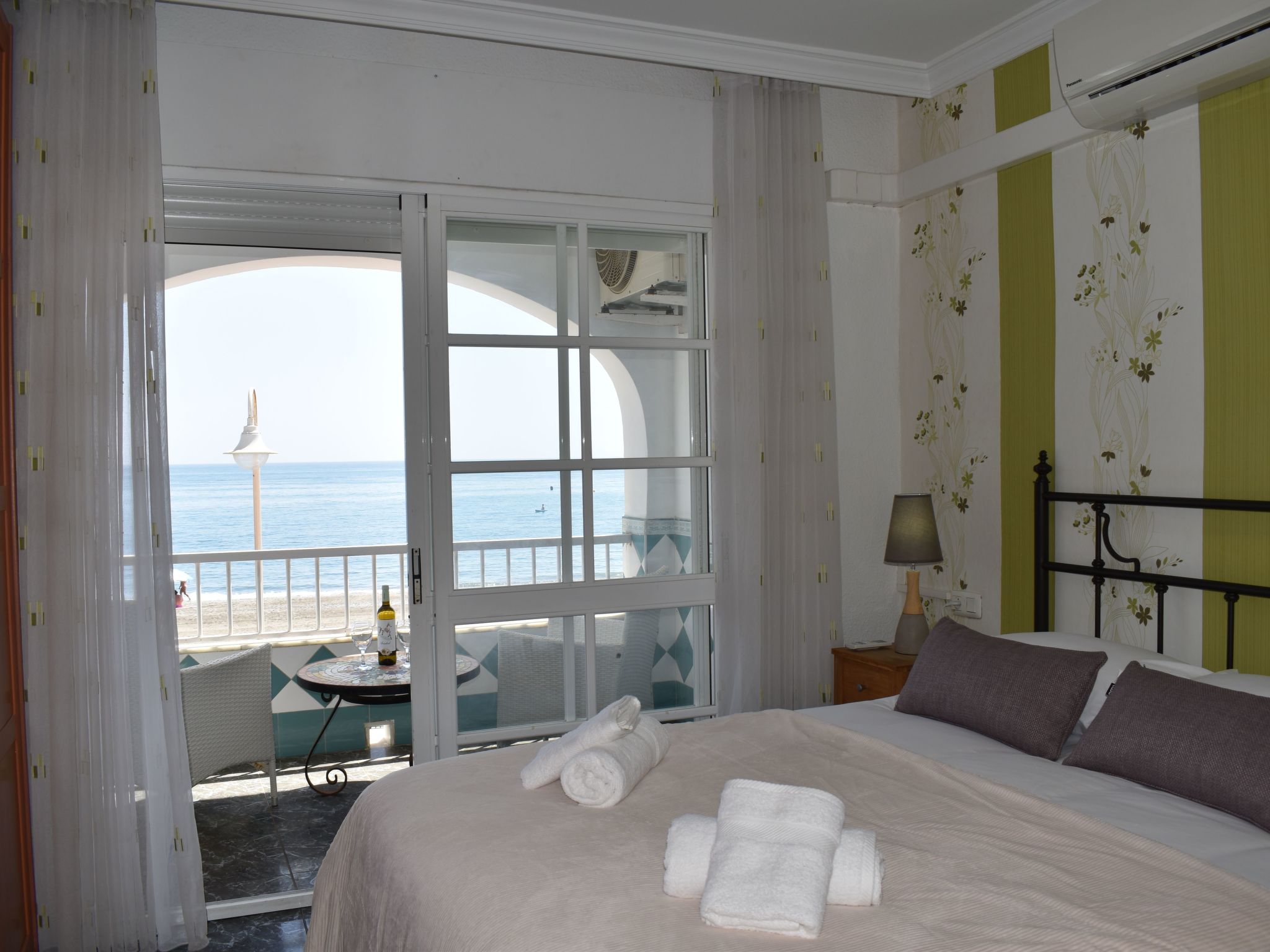 Casa Brisa Marina-Binnen