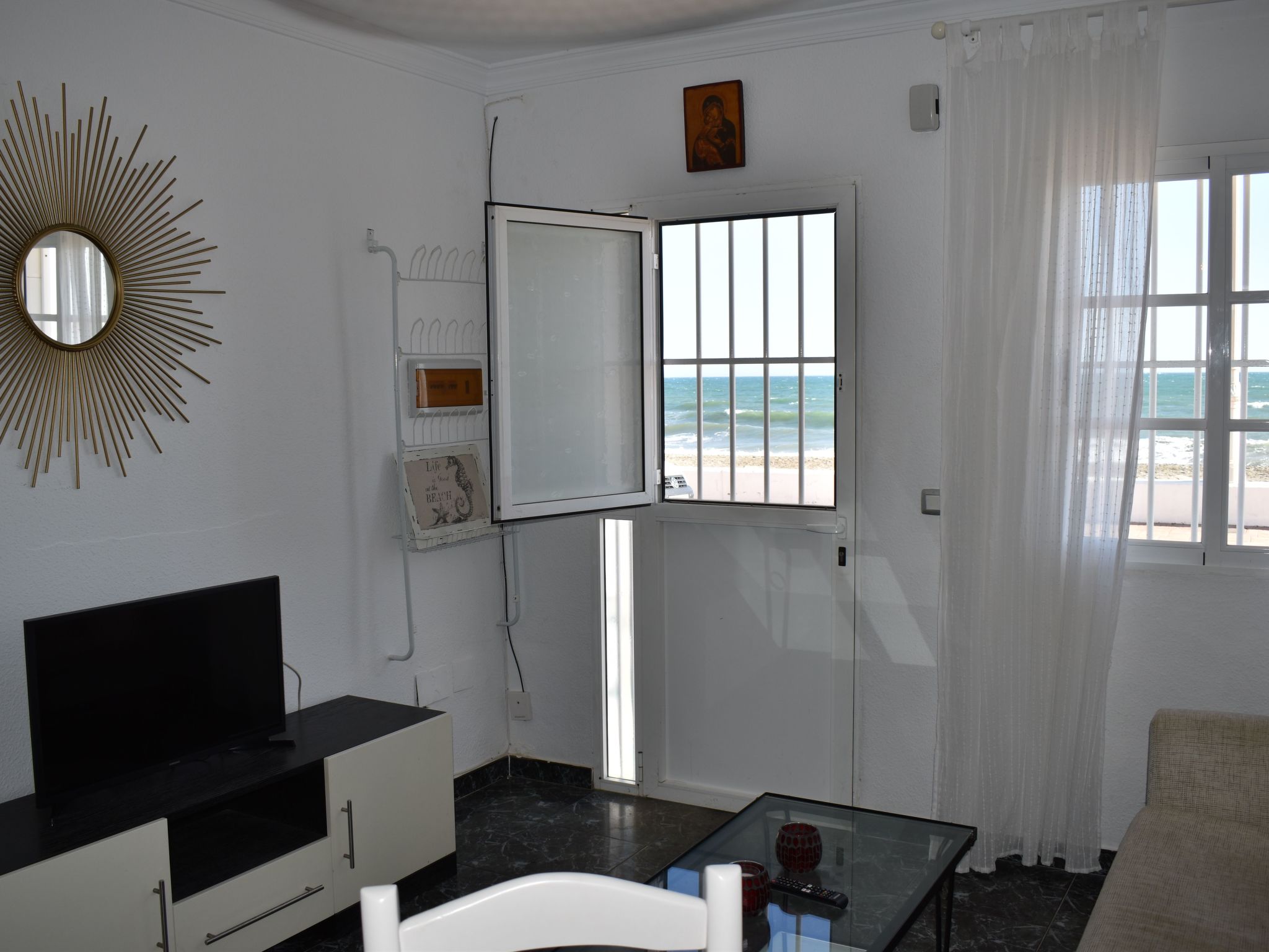 Casa Brisa Marina-Binnen