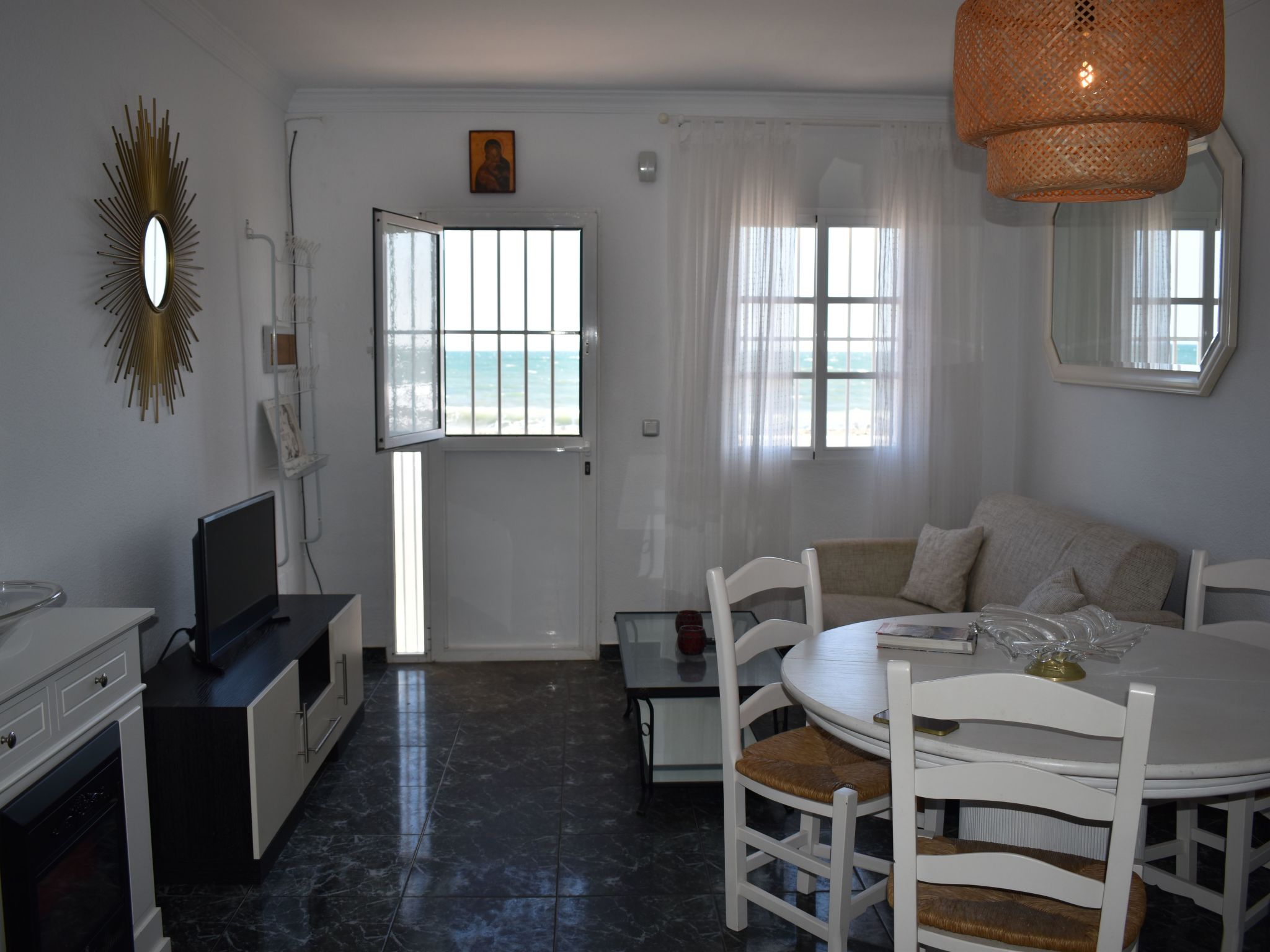 Casa Brisa Marina-Binnen