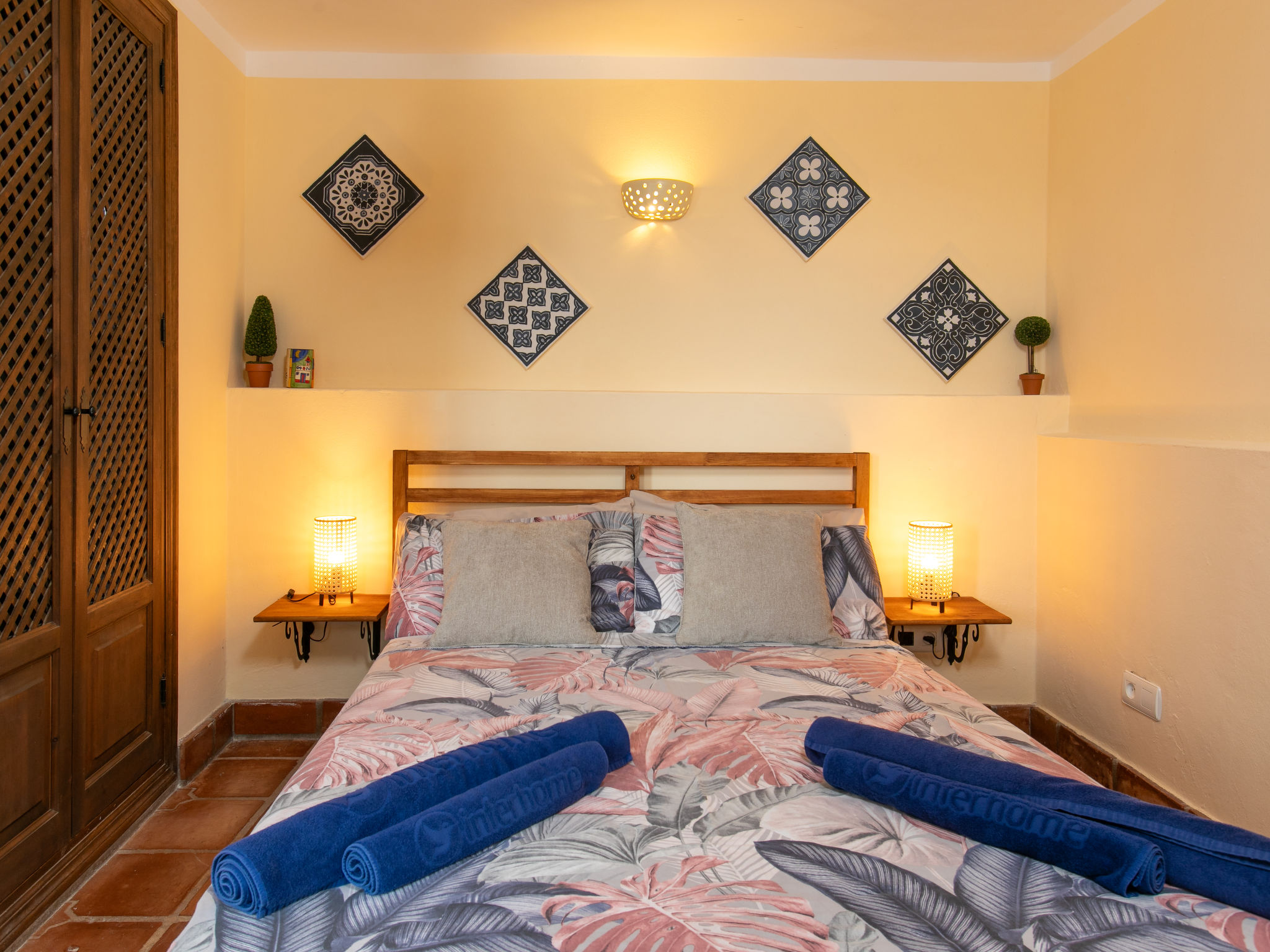 El Comendador-Binnen