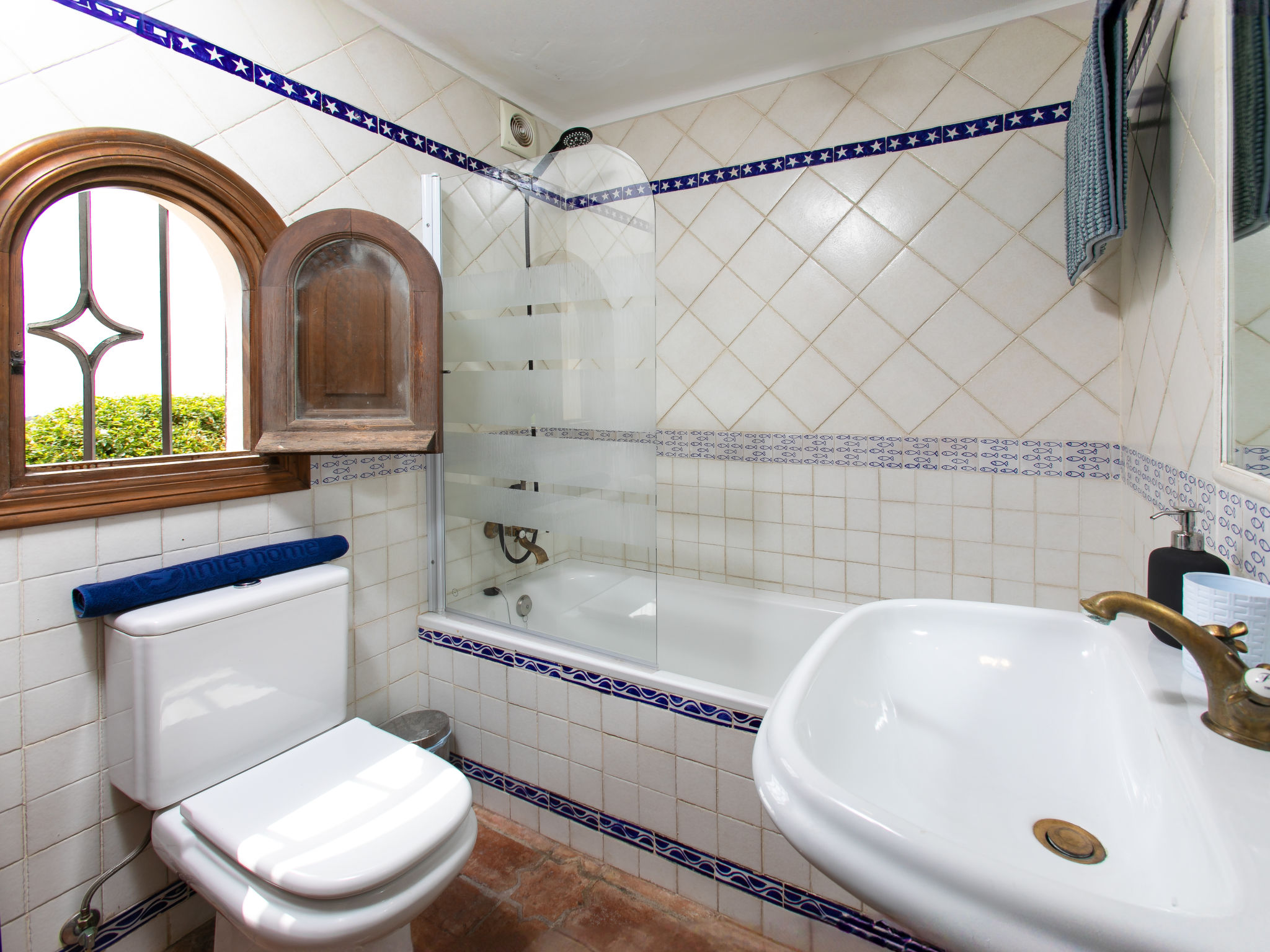 El Comendador-Binnen