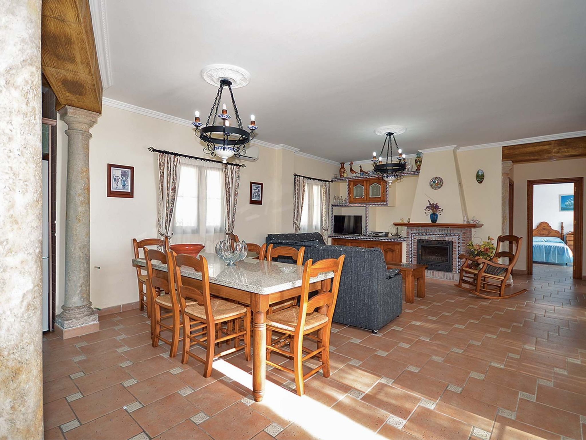 Villa "Pedregal" mit privatem Pool-Binnen