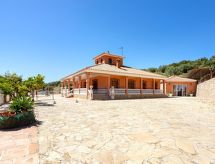 Authentiek Andalusisch familiehuis met privézwembad bij Alcaucín - thumbnail 3