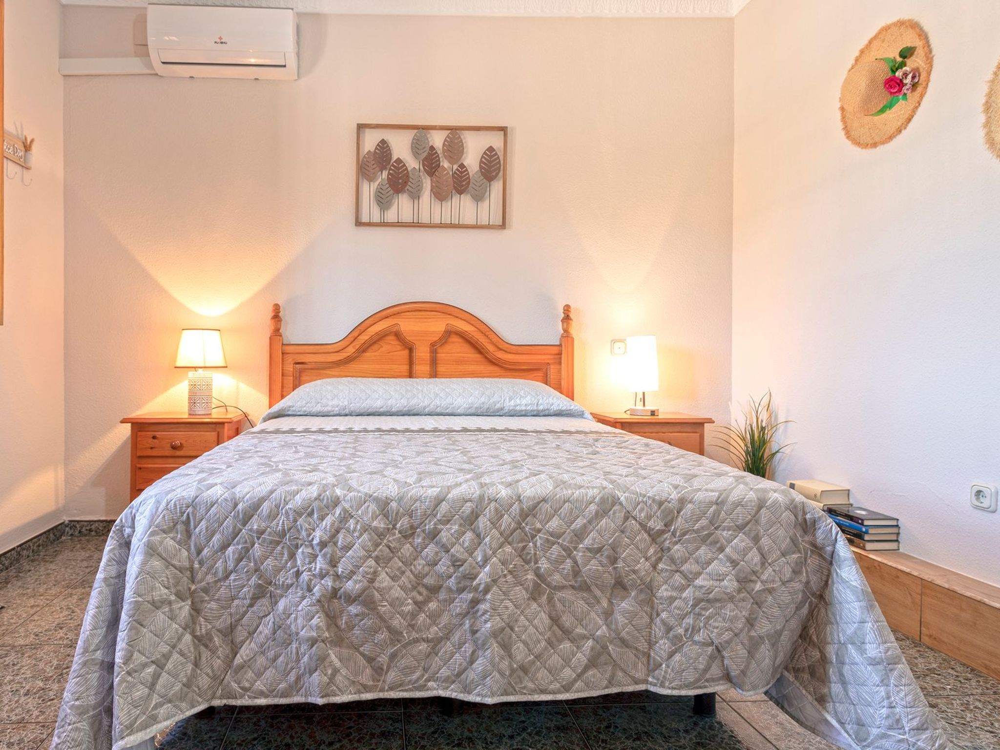 Familienhaus mit großzügigen Außenanlagen-Dedans