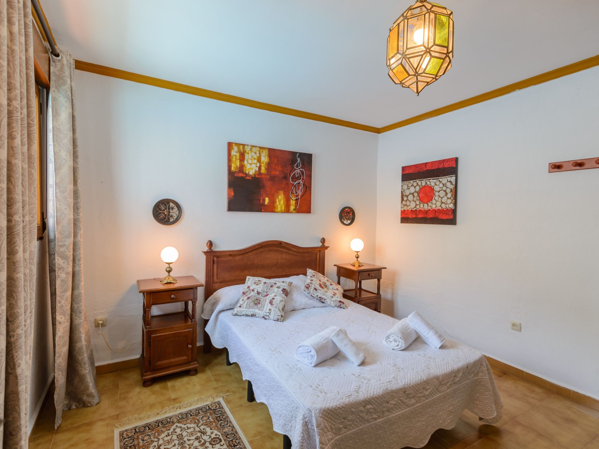 Patio de los Naranjos Haus mit Terrasse und Schwimmbad-Dedans