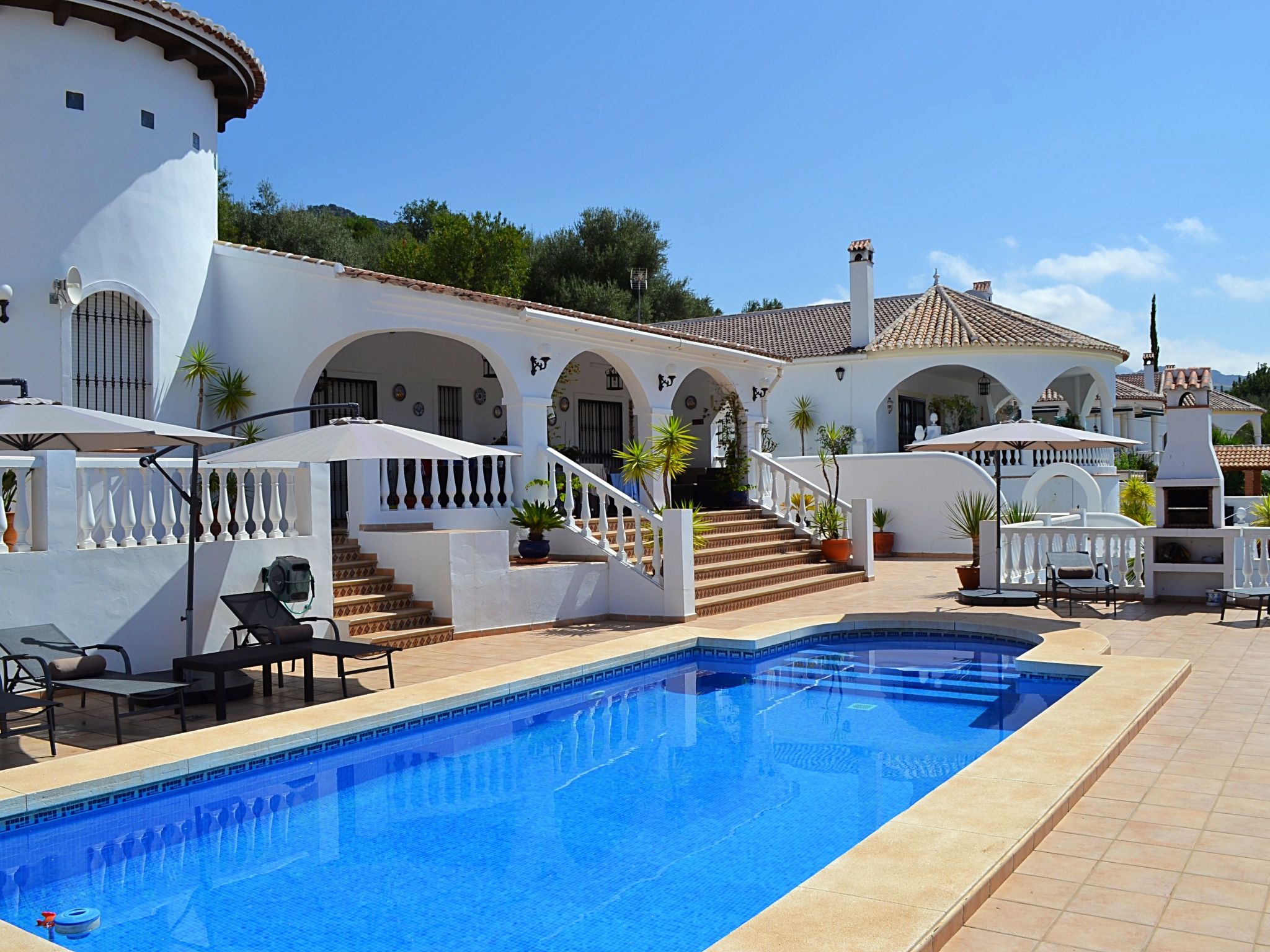 Villa mit Blick auf das Wasser