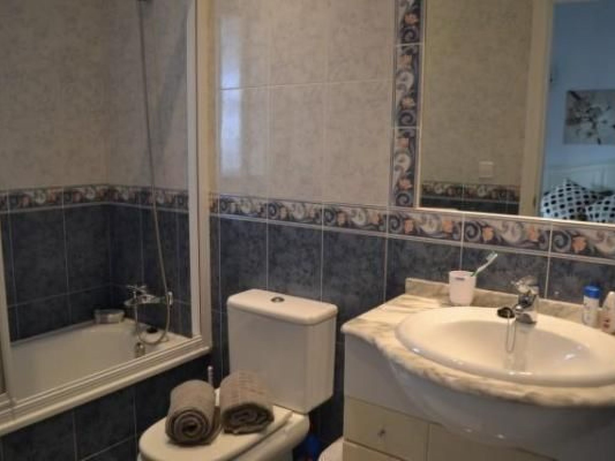 Villa mit Blick auf das Wasser