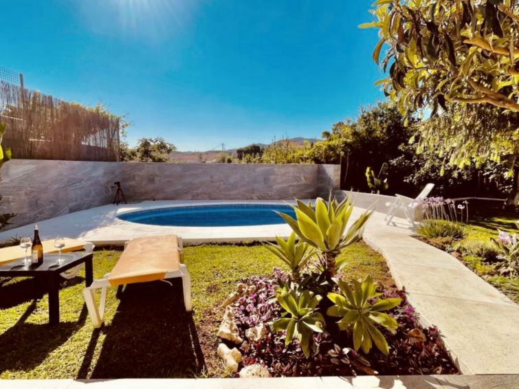 Search and Stay destination Vélez-Málaga, AN - Spain from AU$ 757. Delfines