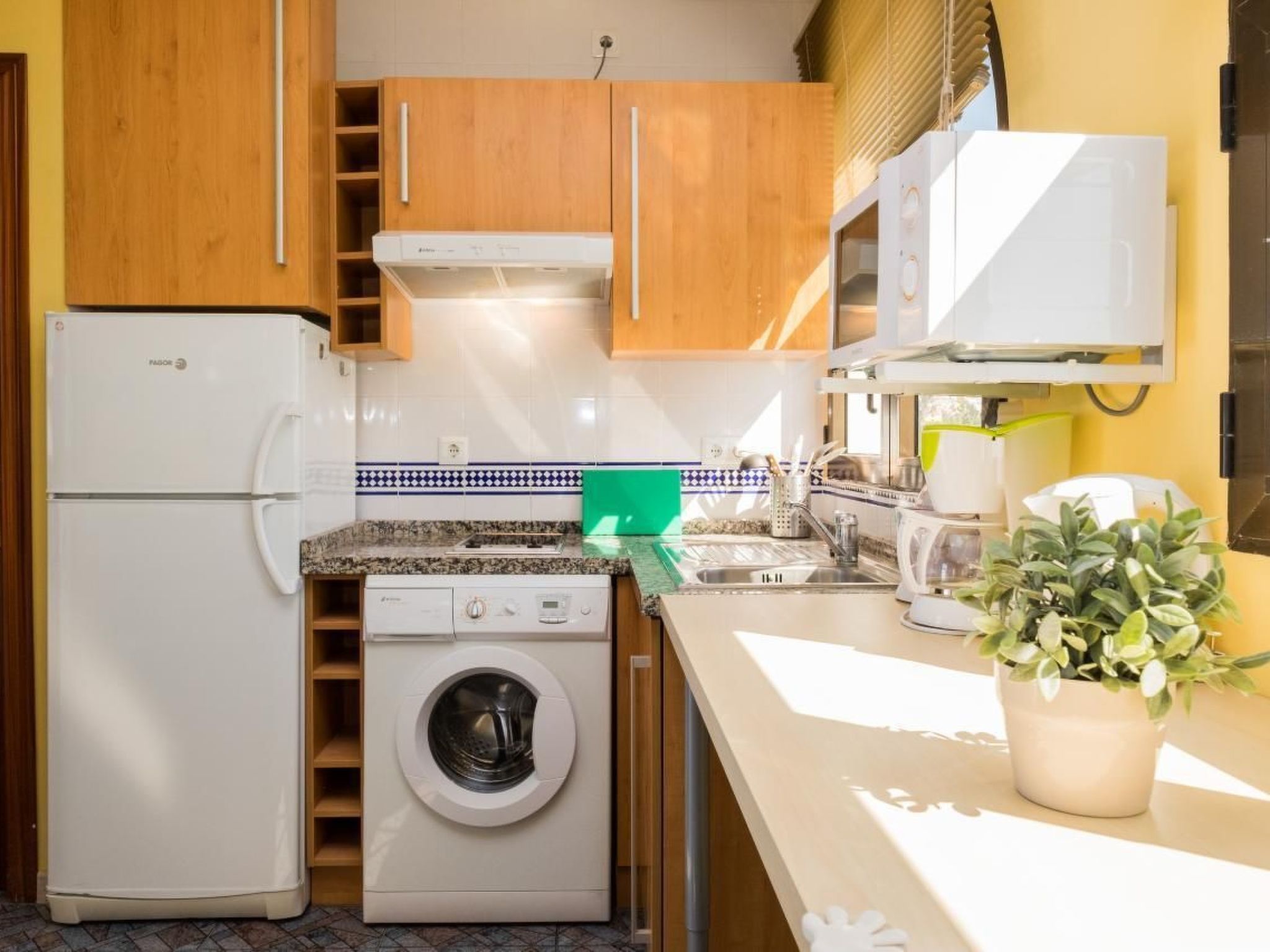 "Córdoba" mit Gemeinschaftspool und fantastischer Aussicht in einem andalusisch - Binnen