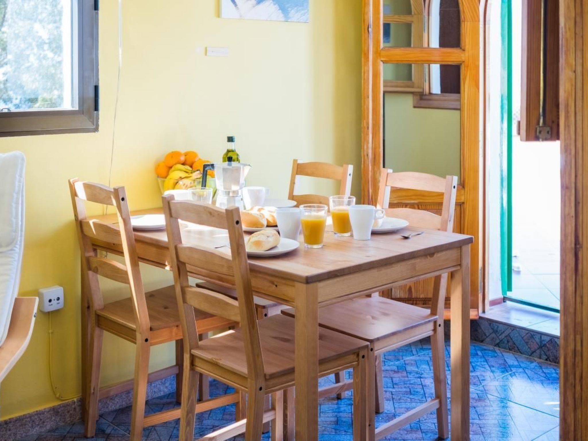 "Córdoba" mit Gemeinschaftspool und fantastischer Aussicht in einem andalusisch - Binnen