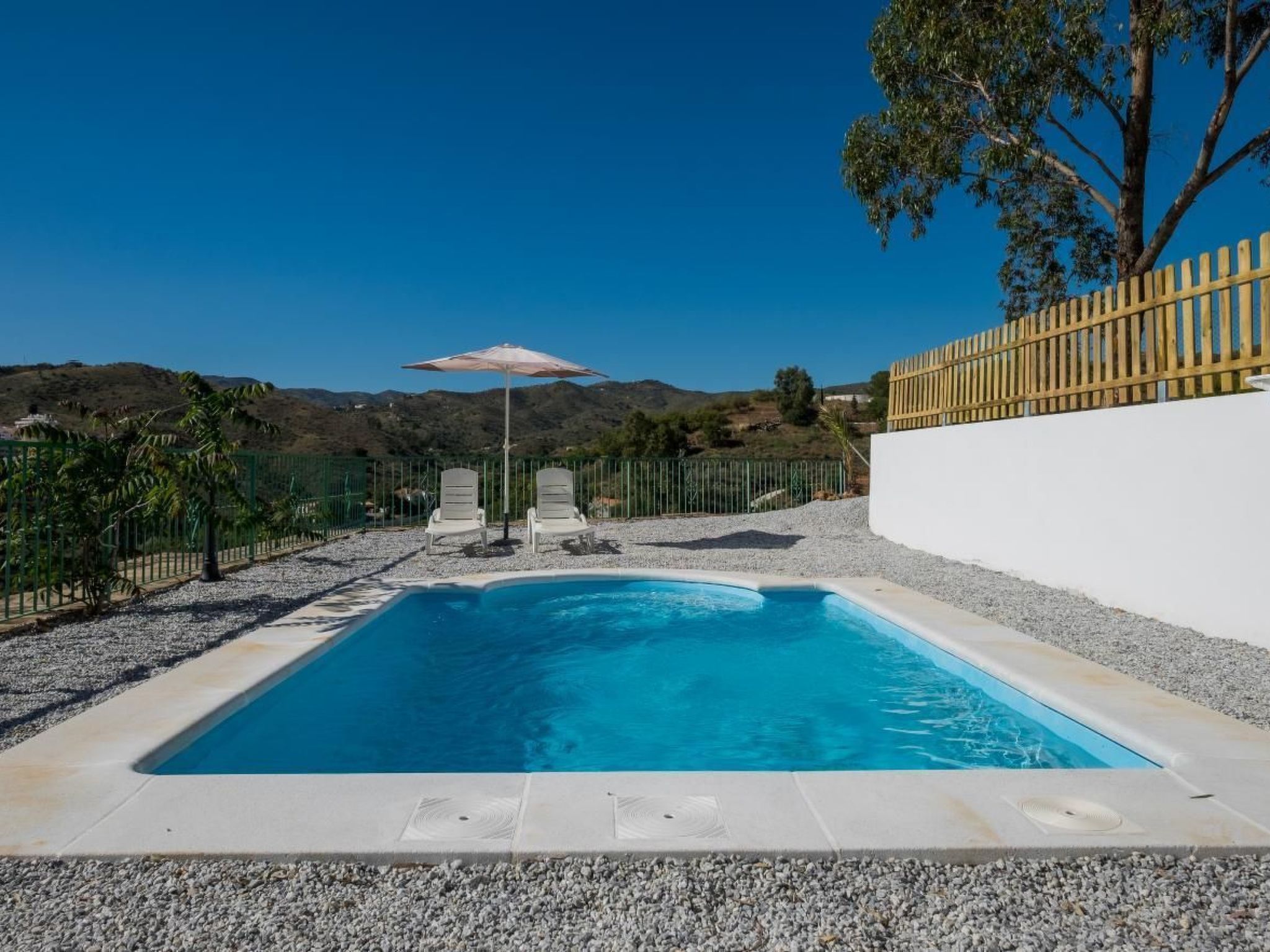 Casa Ronda mit privatem Pool in Chilches - Buiten