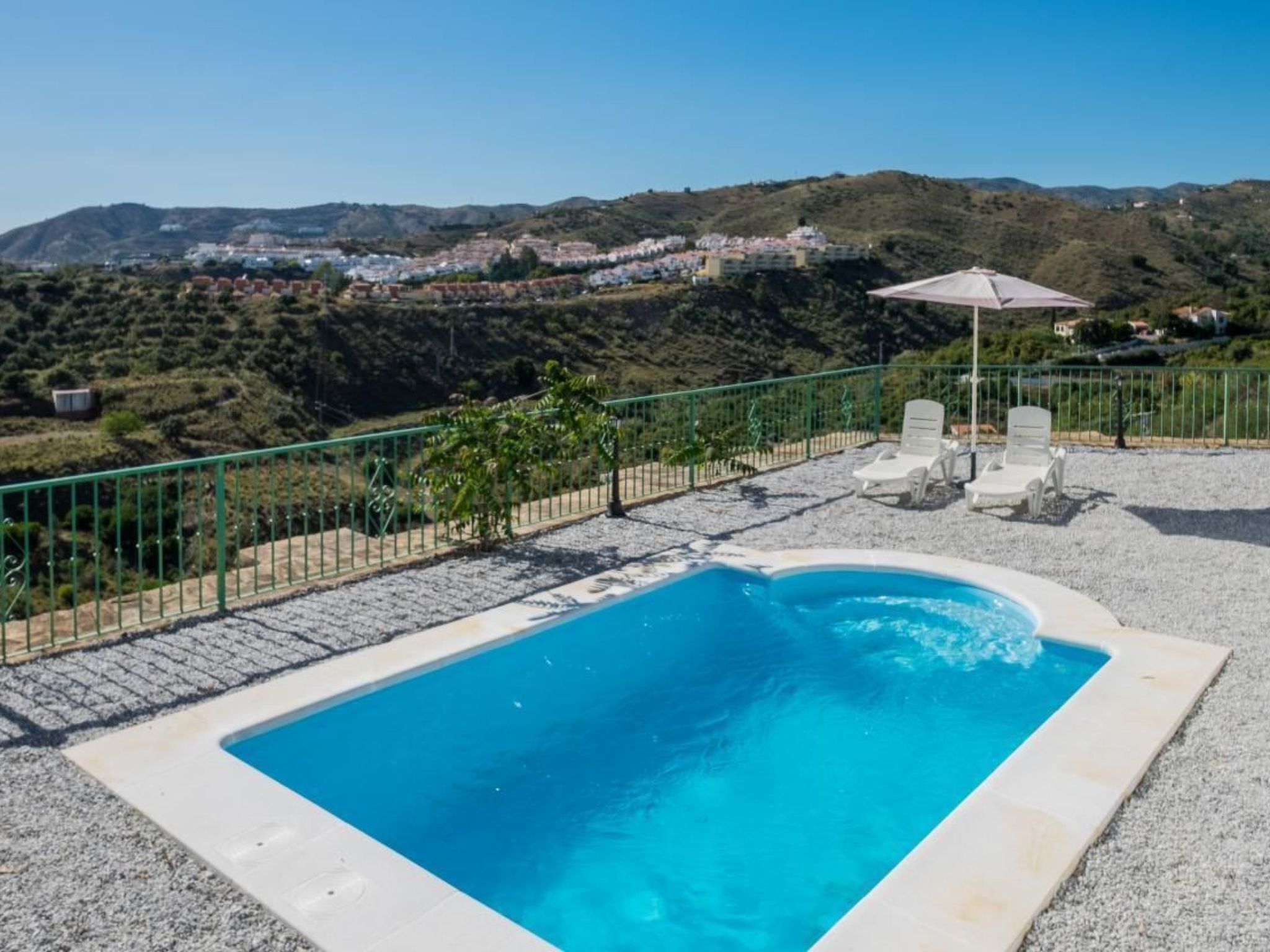 Casa Ronda mit privatem Pool in Chilches - Buiten