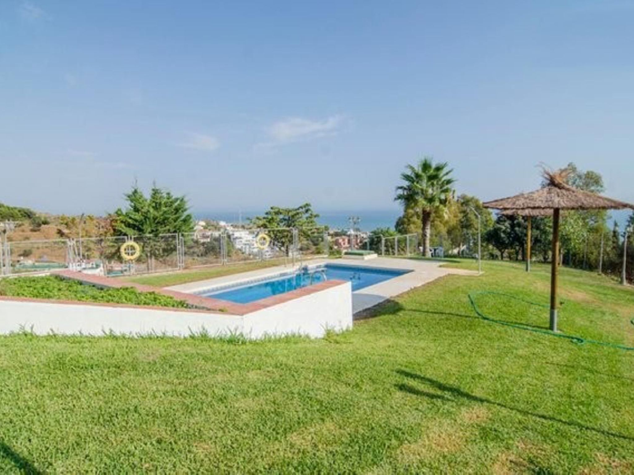 "Sevilla" mit Gemeinschaftspool in einem andalusischen "Cortijo" in Chilches - Buiten