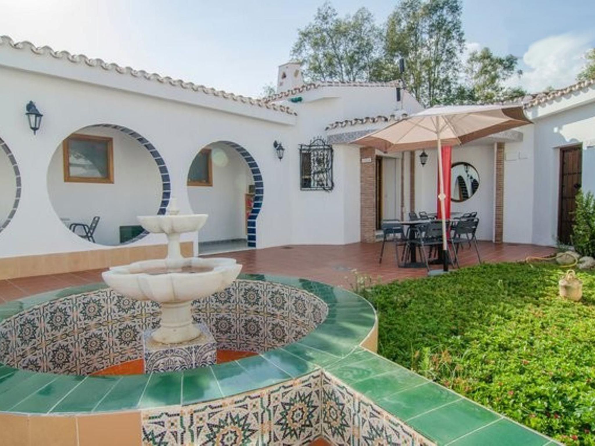 "Jaén" mit Gemeinschaftspool in einem andalusischen "Cortijo" in Chilches - Buiten