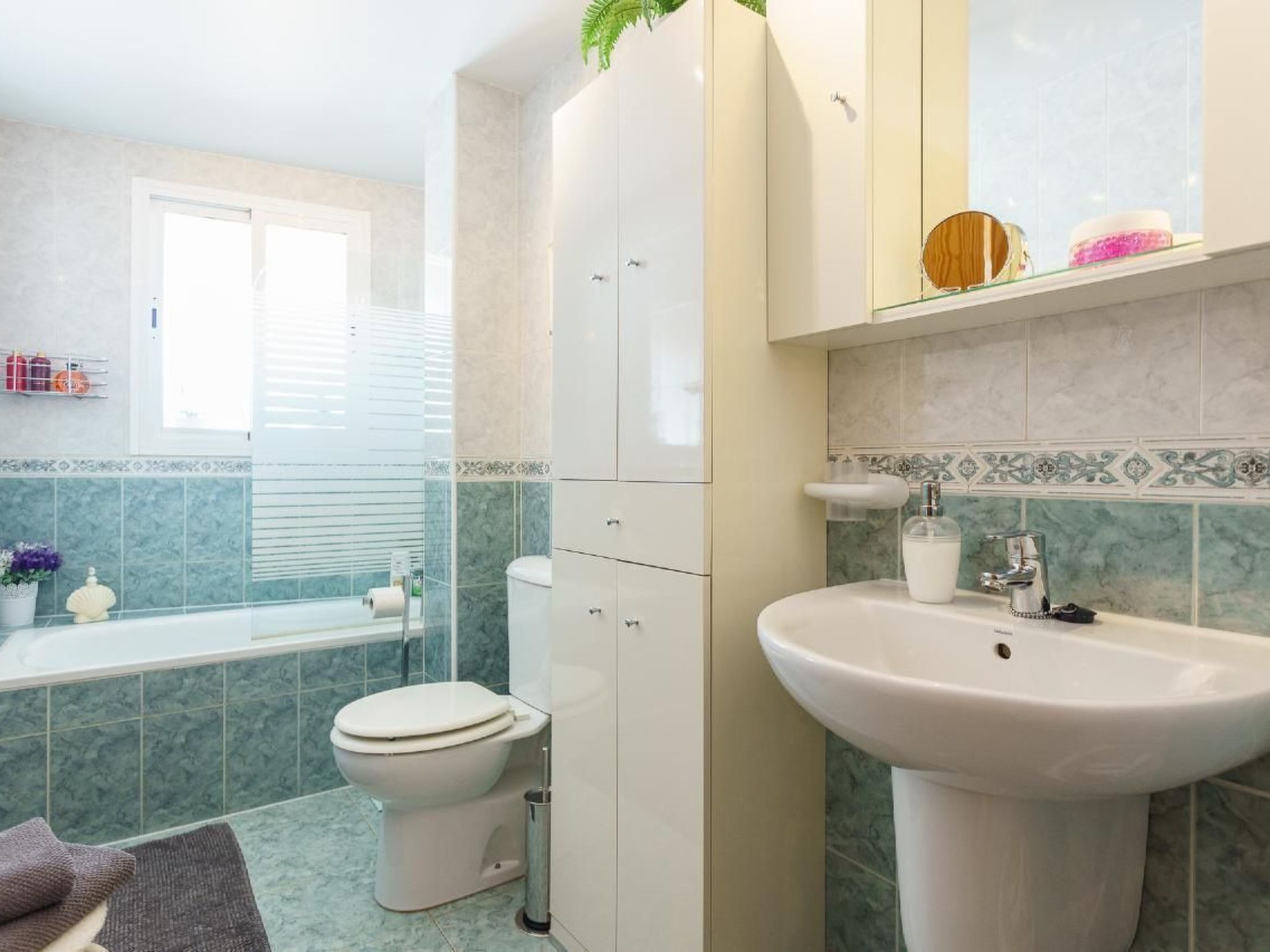 In Strandnähe-Inside