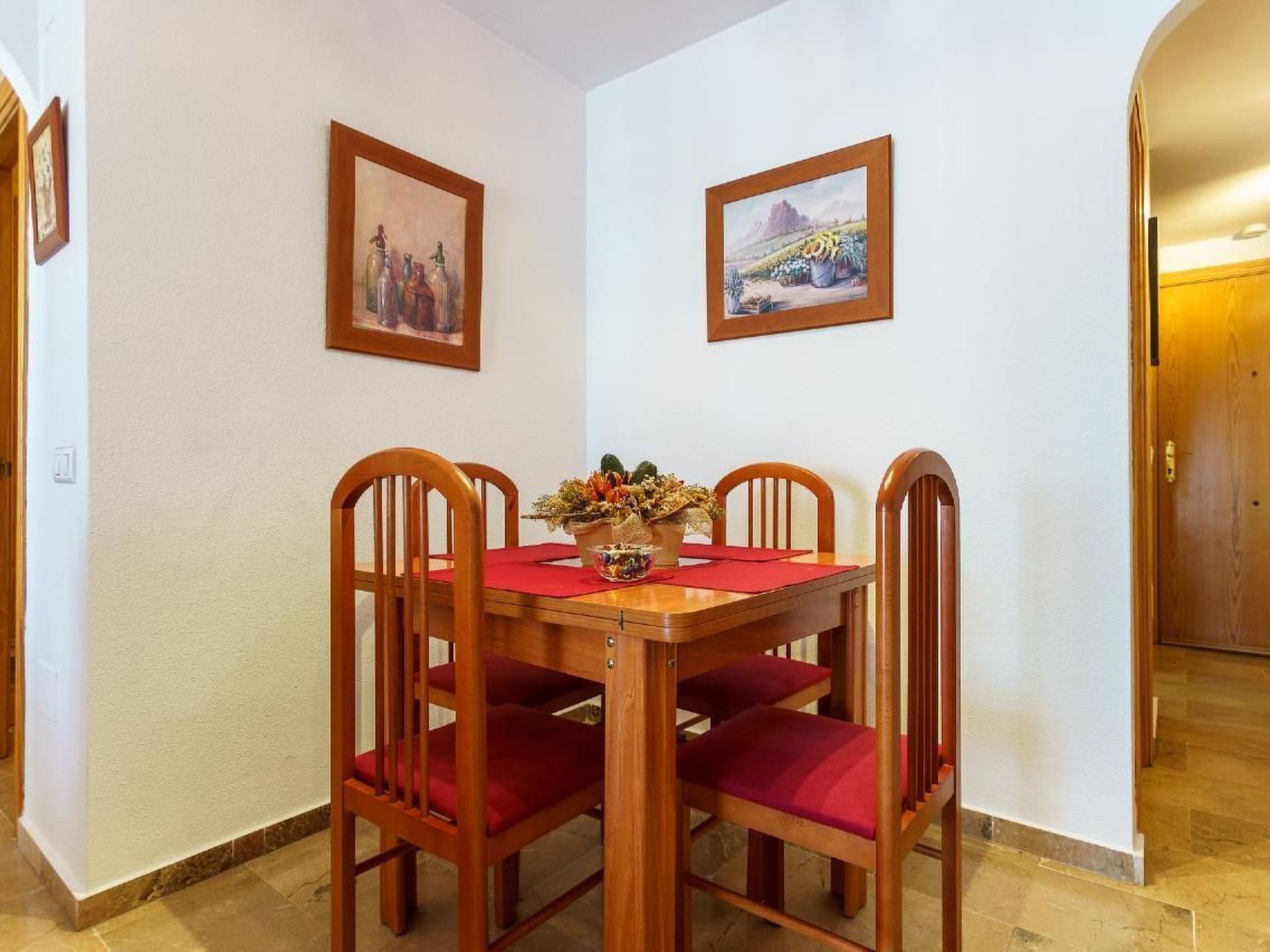 In Strandnähe-Inside