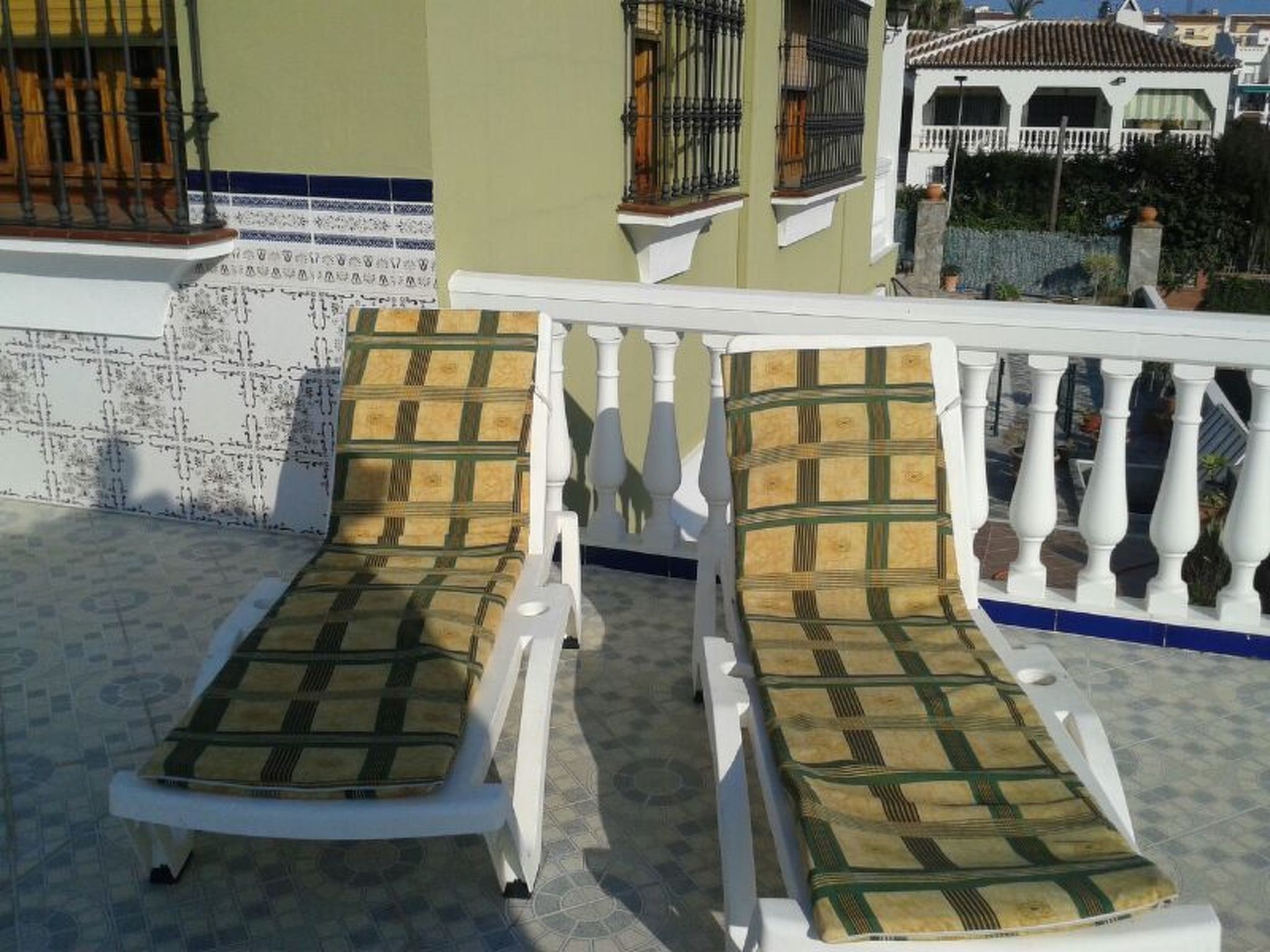 Für 8 Personen ca. 120 m&sup2; in Rincón De La Victoria, Andalucía (Costa del S-Buiten