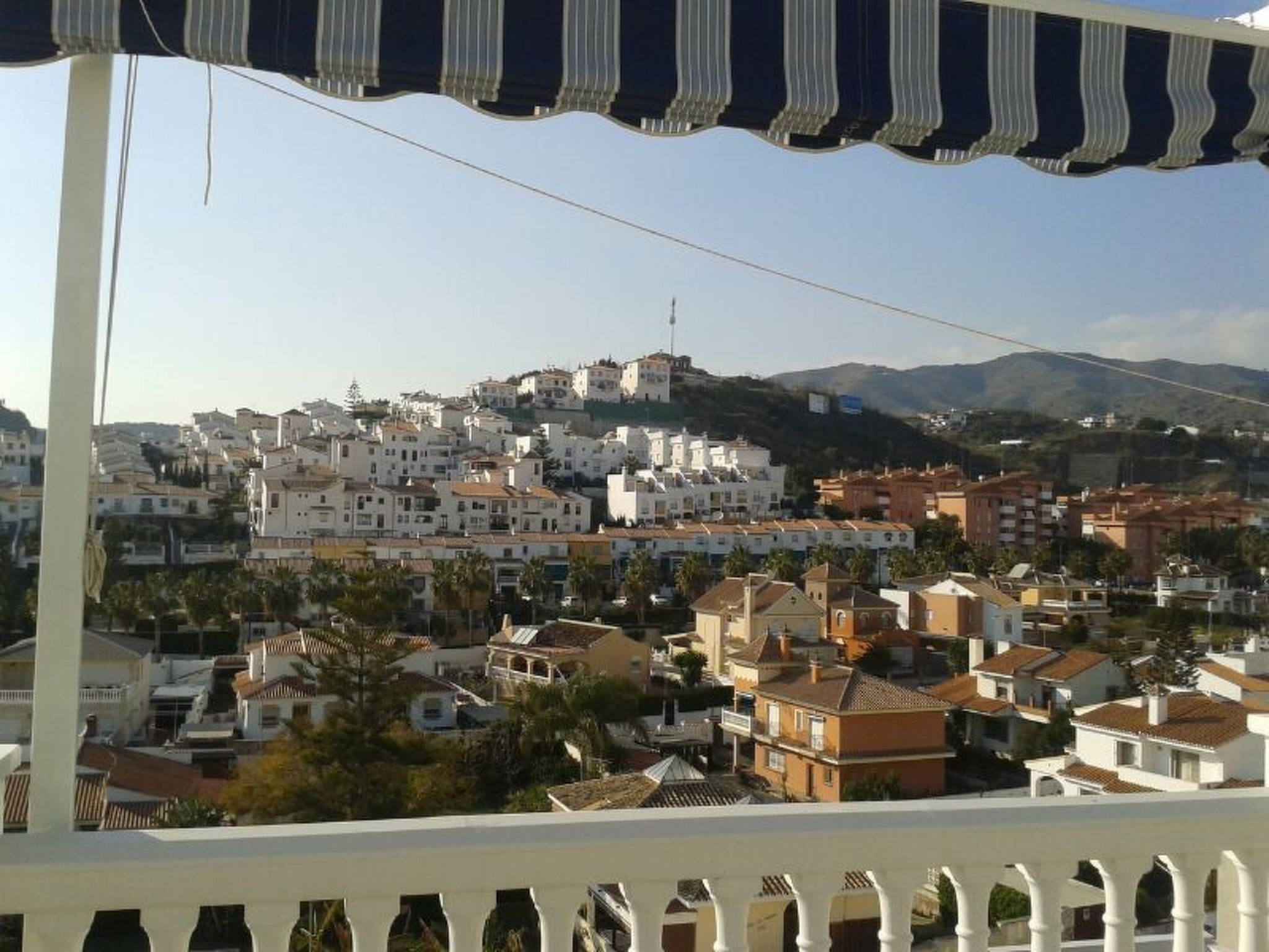 Für 8 Personen ca. 120 m&sup2; in Rincón De La Victoria, Andalucía (Costa del S-Buiten