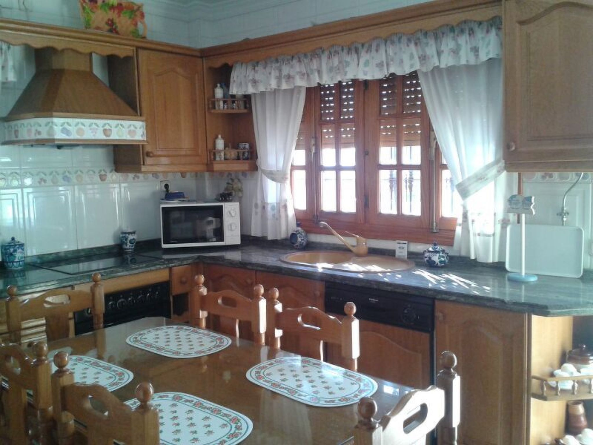 Für 8 Personen ca. 120 m&sup2; in Rincón De La Victoria, Andalucía (Costa del S-Binnen