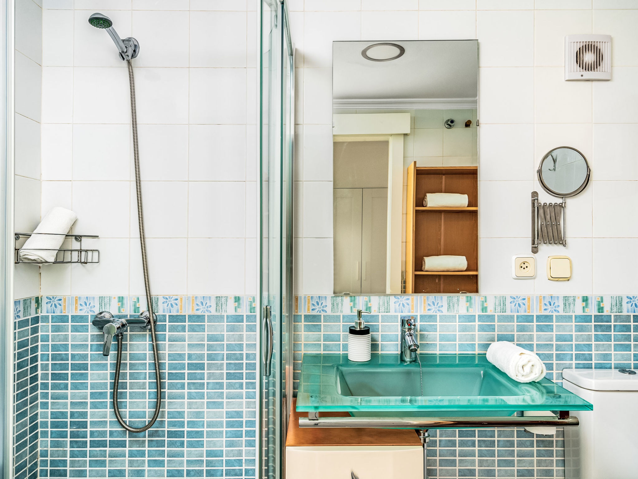 Appartement Sol – Salle de bains, photo 14 sur 23