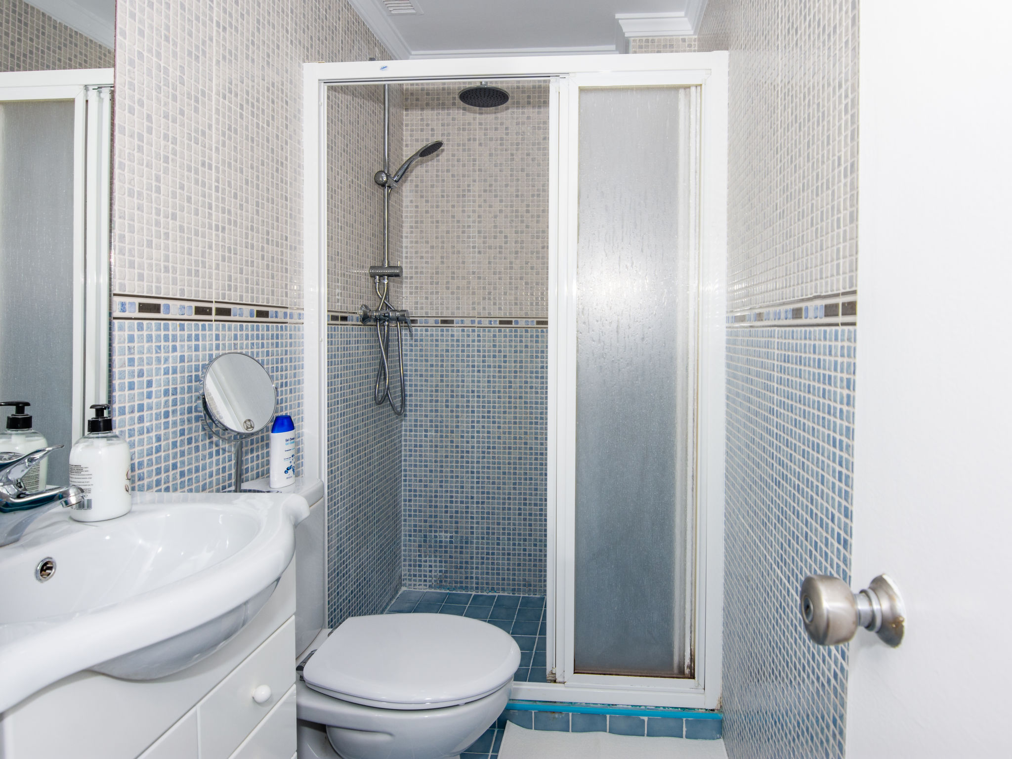 Appartement Eurosol – Salle de bains, photo 13 sur 20