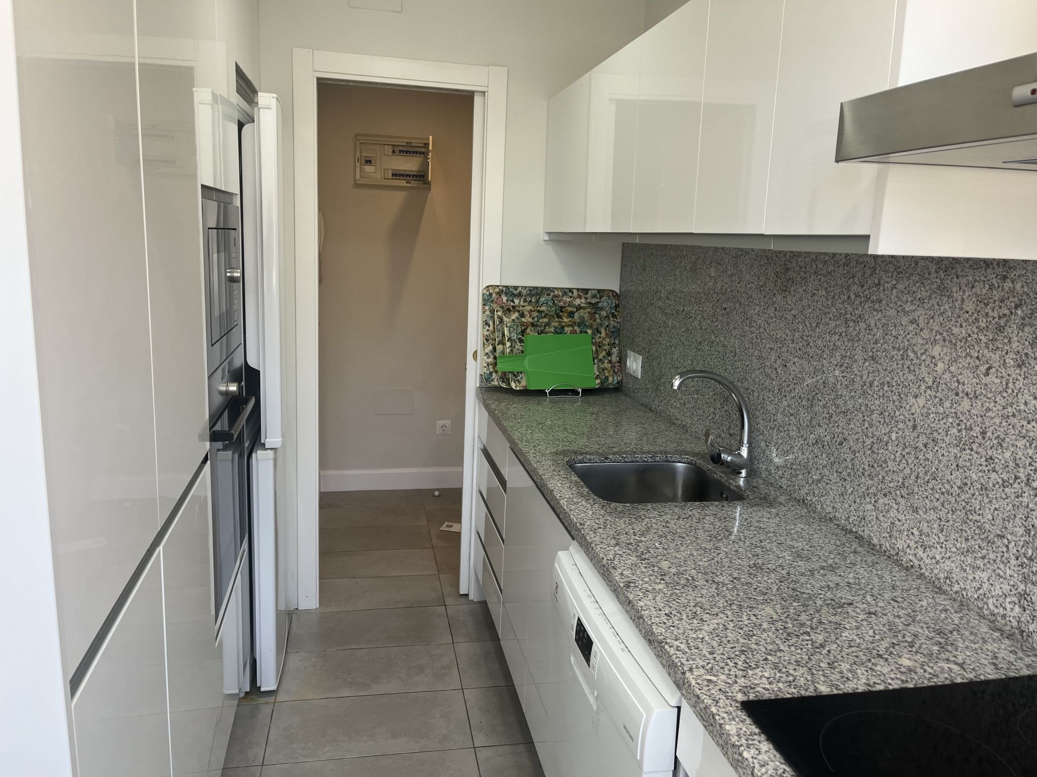 Appartement Eurosol – Salle de bains, photo 16 sur 38