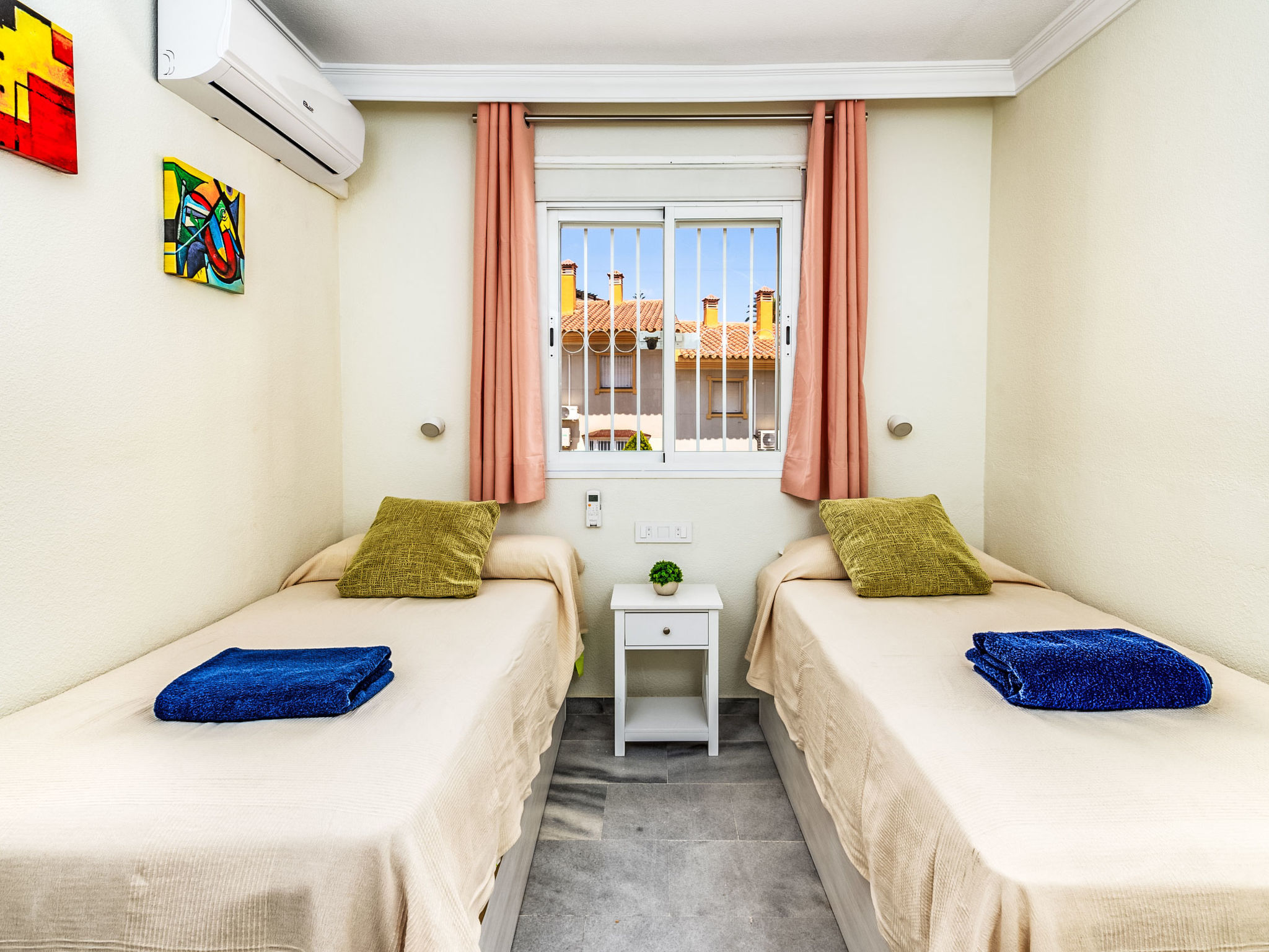 Buganvillas-Inside
