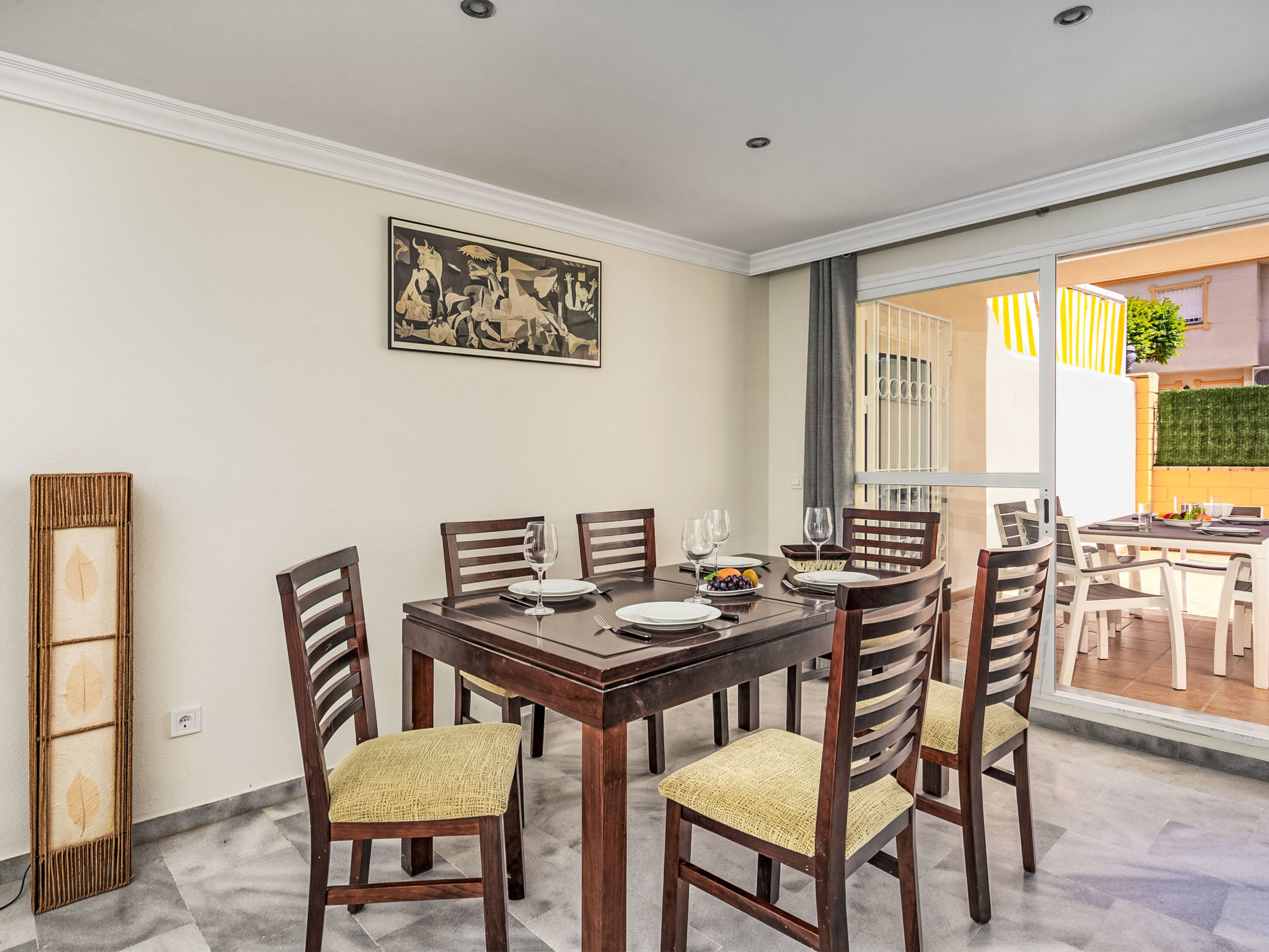 Buganvillas-Inside