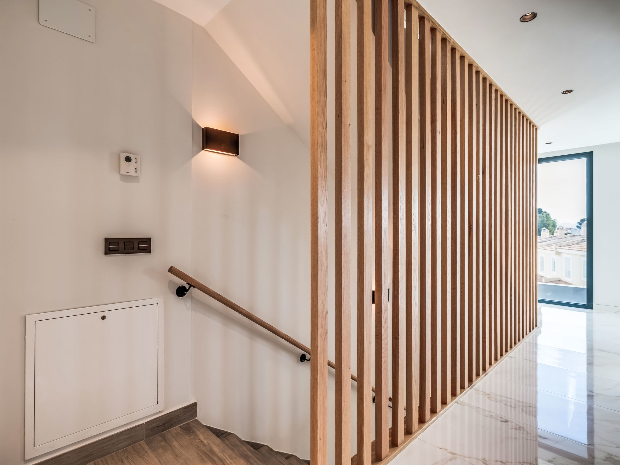 Brand New Luxury Towne House - Buiten
