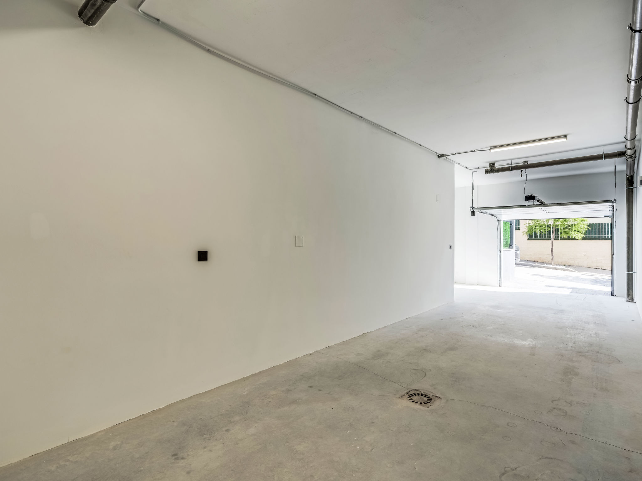 Brand New Luxury Towne House - Buiten