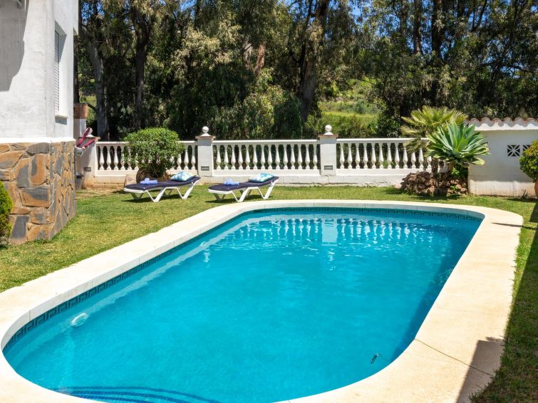 Villa met open haard en privézwembad in Benalmádena Costa in Benalmádena Costa