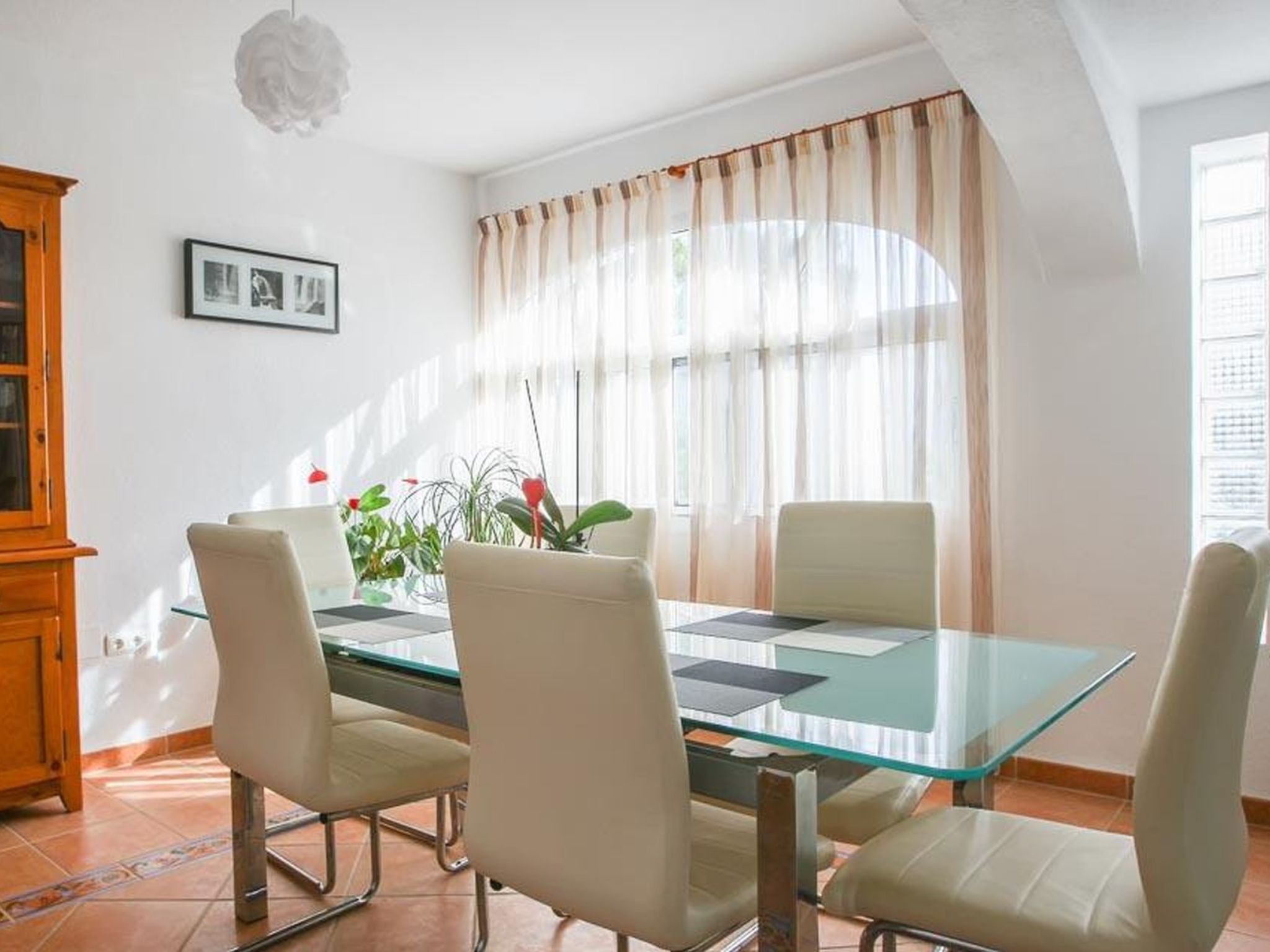 Villa Violeta-Drinnen