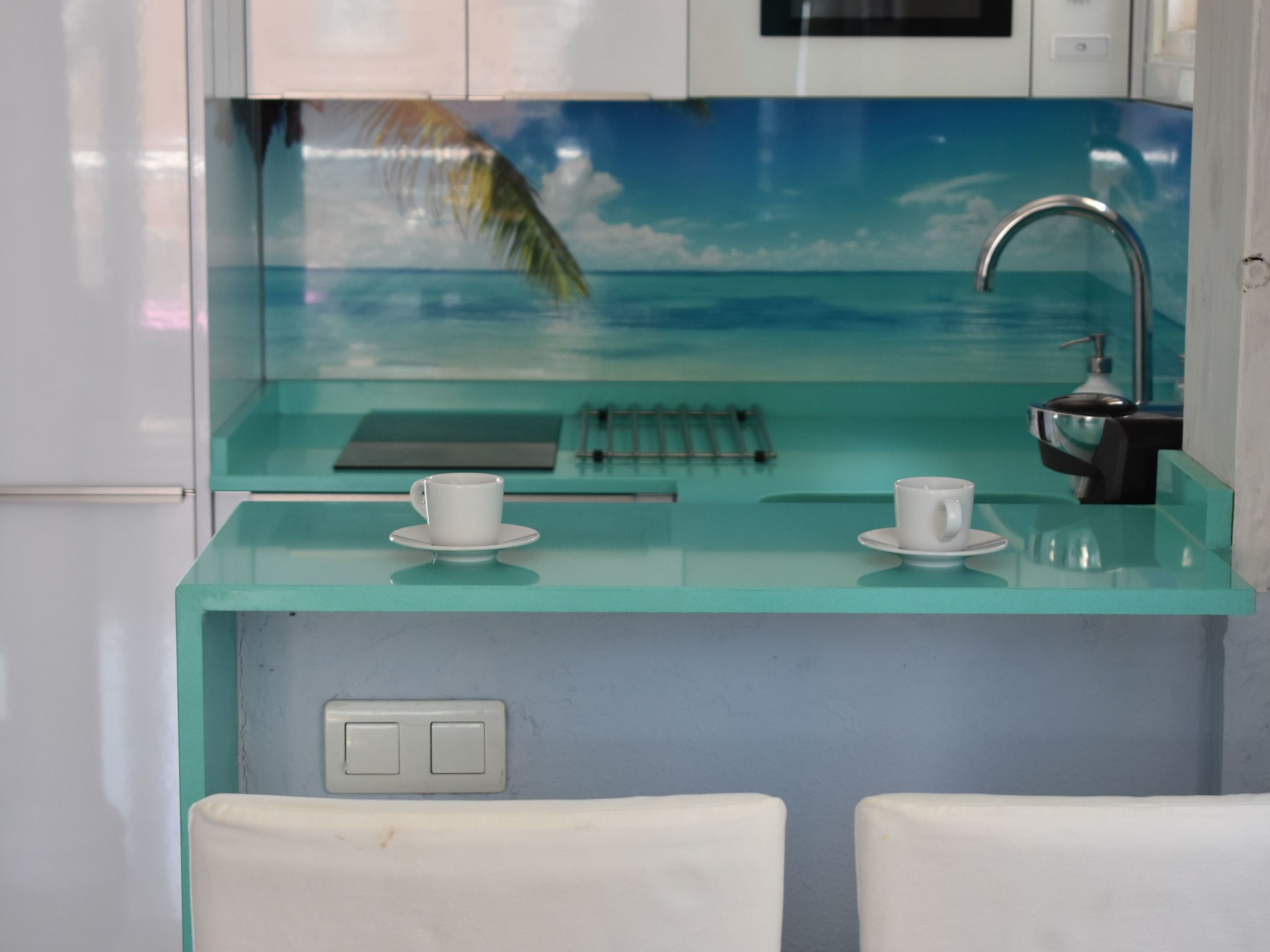 Helle und renovierte Ferienwohnung mit Balkon und tollem Blick auf das Meer-Binnen