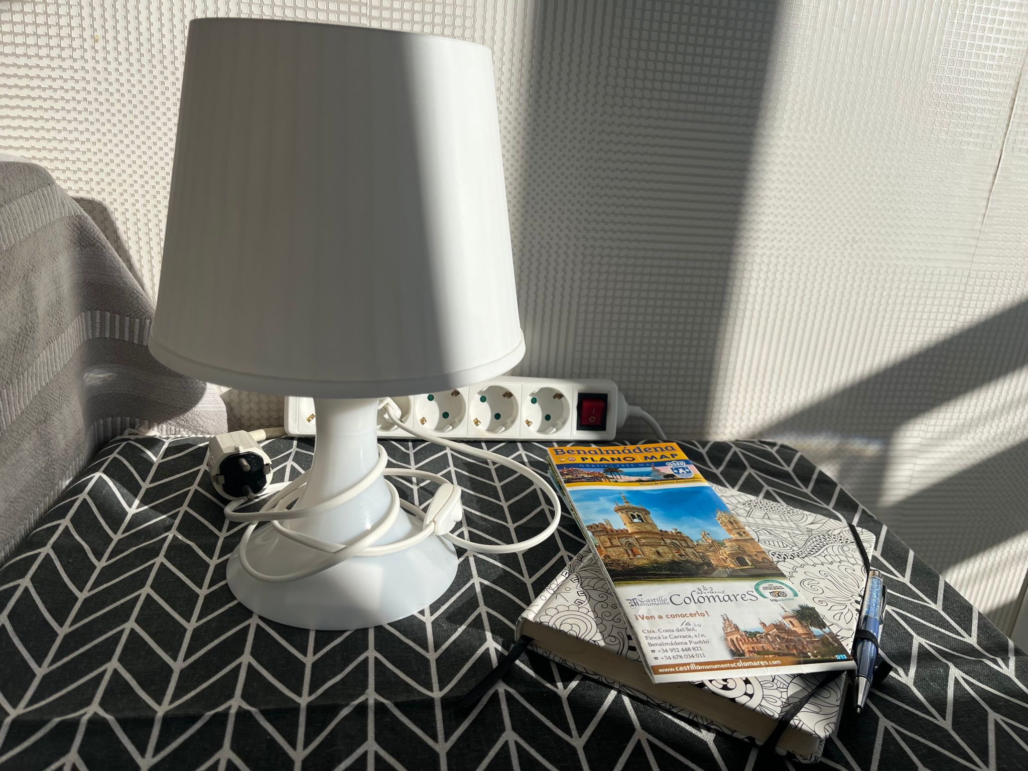 Nationen-BenAlma-Dedans