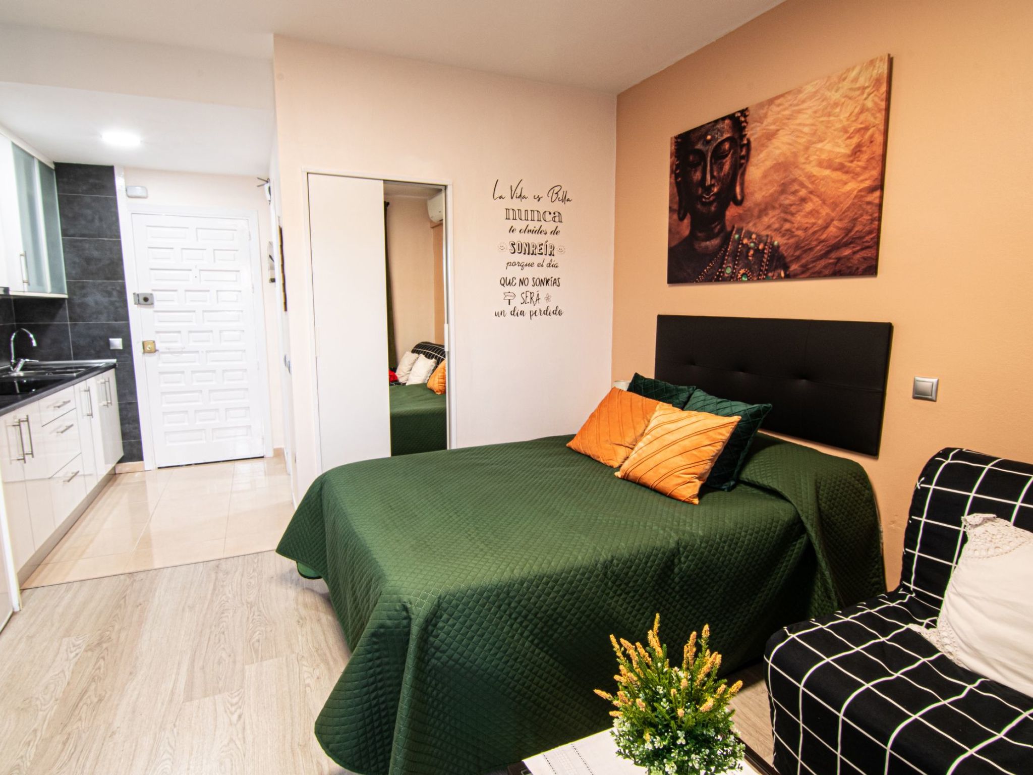 BENALBEACH DE LUXE an der BEACH FRONT LINE-Inside