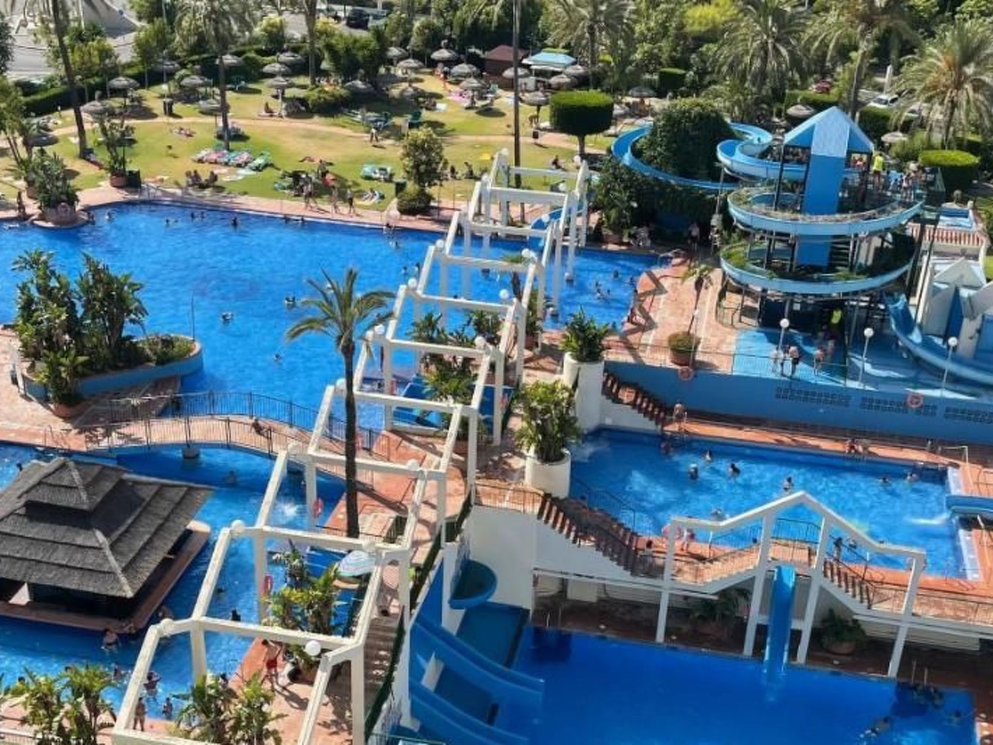 BENALBEACH DE LUXE an der BEACH FRONT LINE-Outside