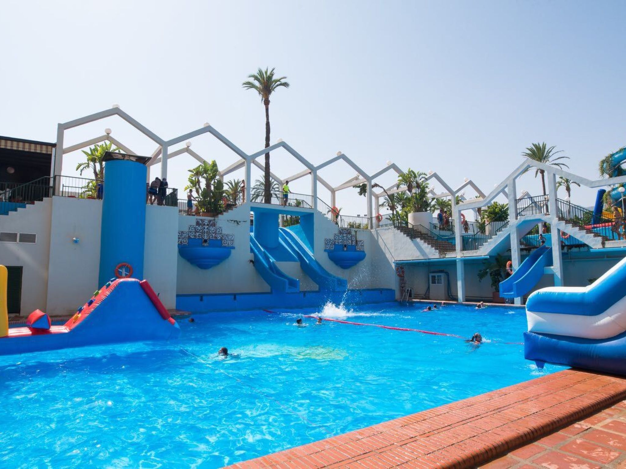 BENALBEACH DE LUXE an der BEACH FRONT LINE-Outside