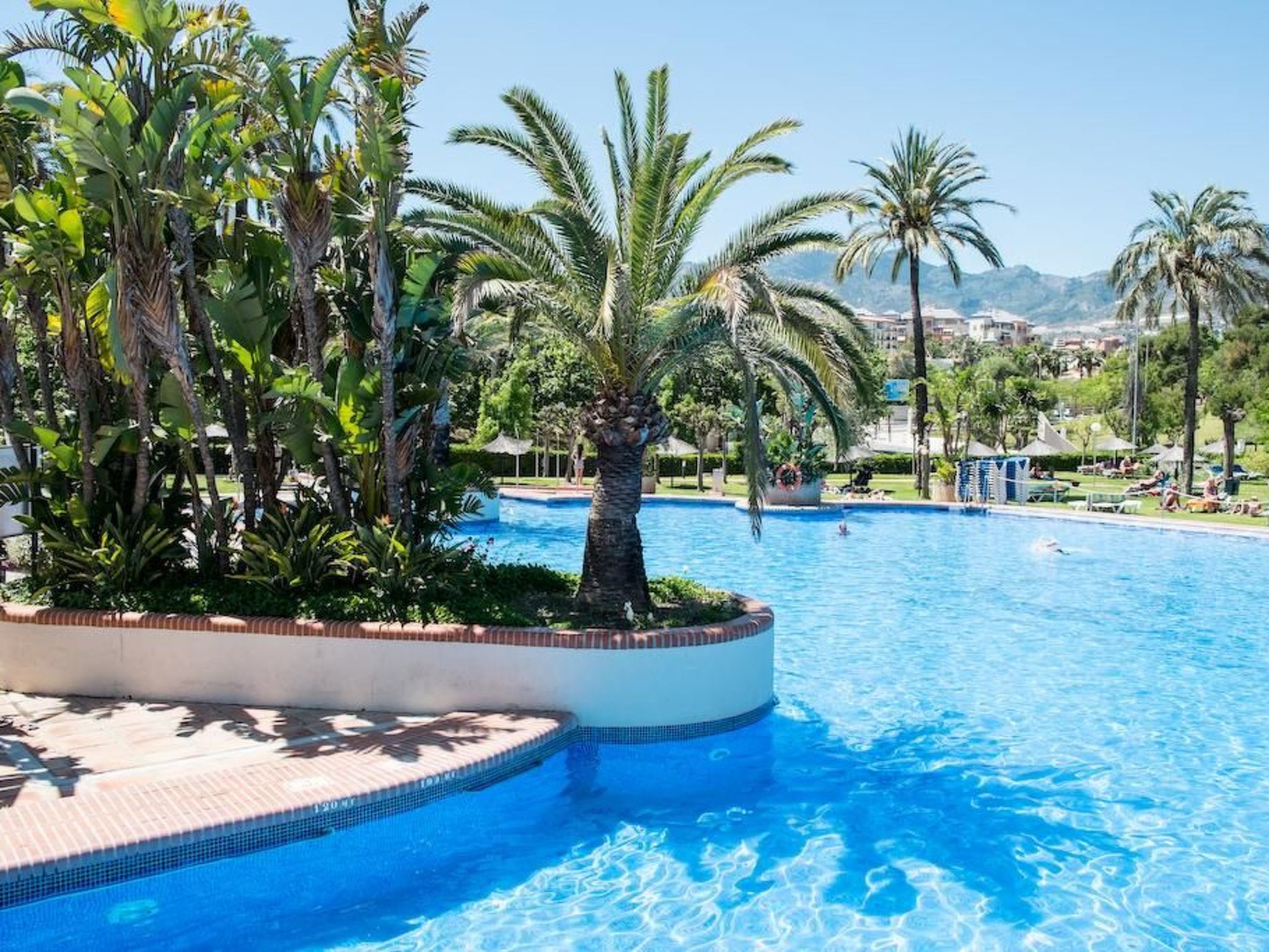 BENALBEACH DE LUXE an der BEACH FRONT LINE-Outside