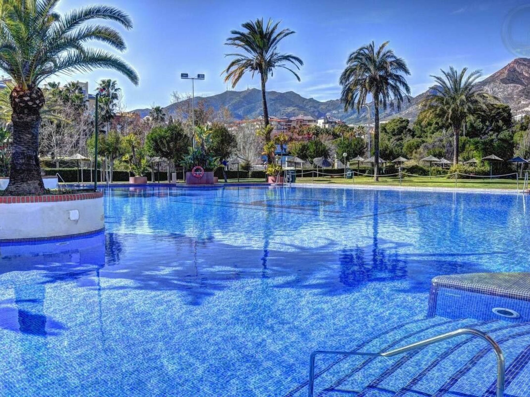 BENALBEACH DE LUXE an der BEACH FRONT LINE-Outside